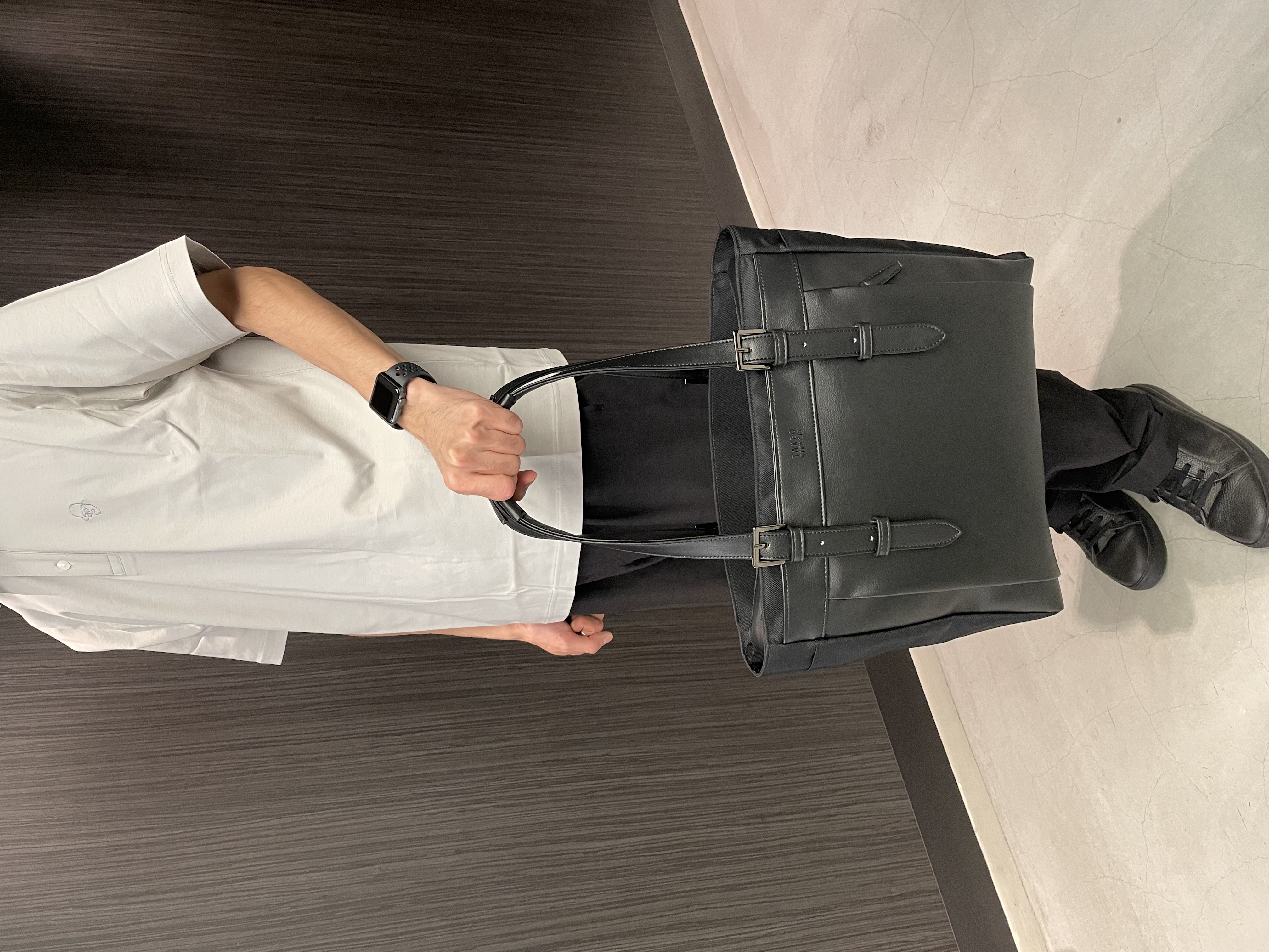 Okdさんの「TAKEO KIKUCHI｜【接触冷感】アイスクリアコットン ワンポイント ポロシャツ」を使ったコーディネート