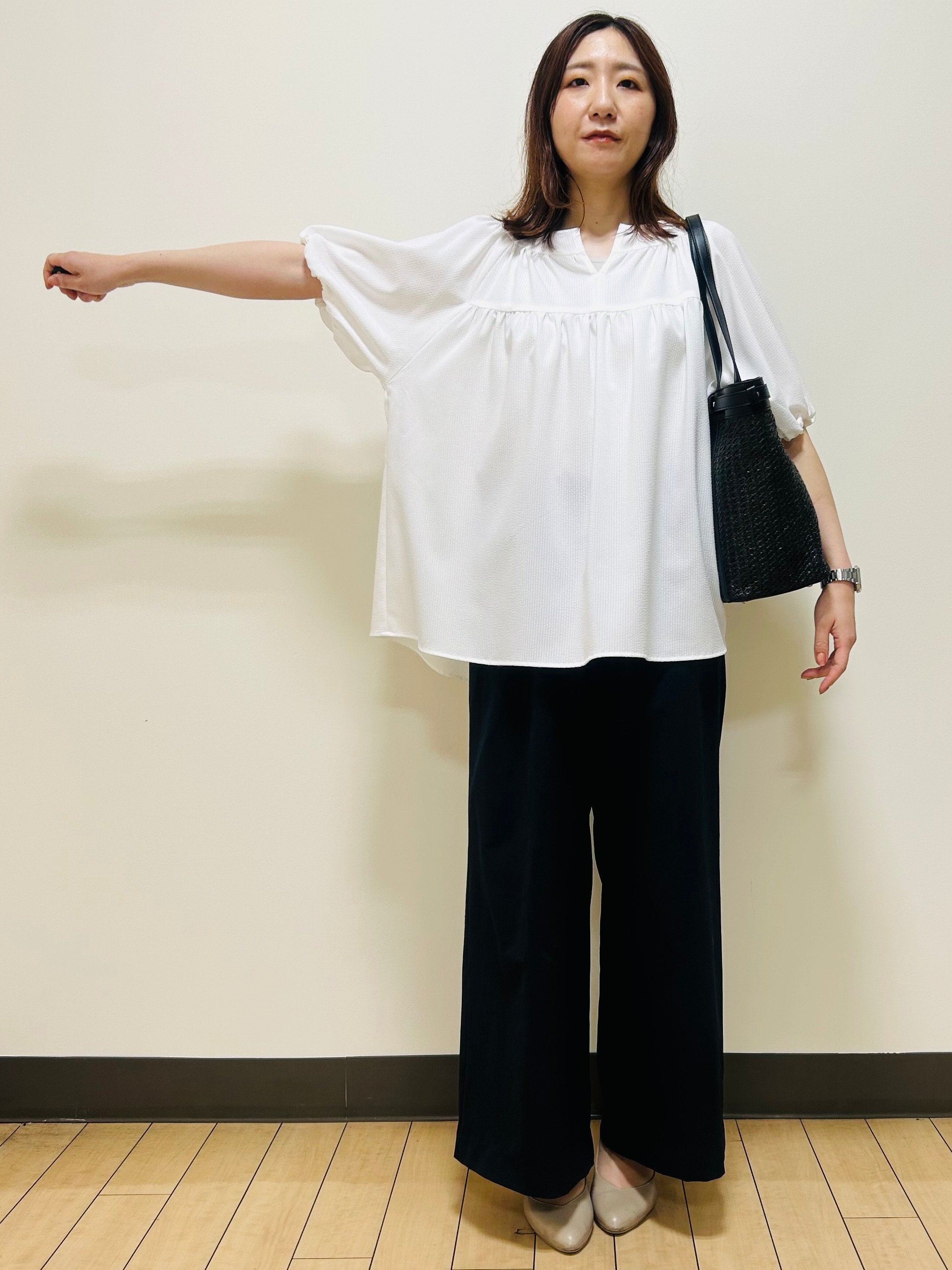 miiiさんの「Reflect｜ギャザーデザインブラウス」を使ったコーディネート