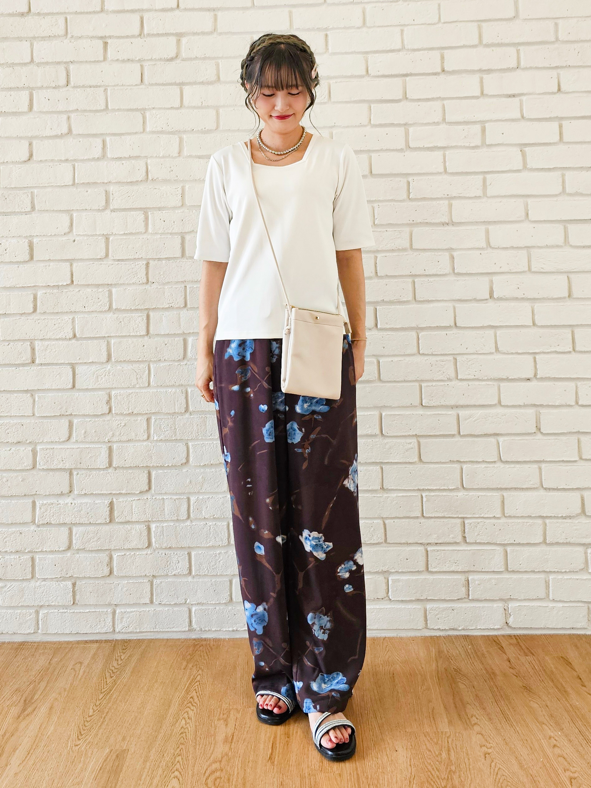 ゆゆさんの「SHOO･LA･RUE｜【体型カバー】ふんわり質感 やわらかこなれシアーシャツ」を使ったコーディネート