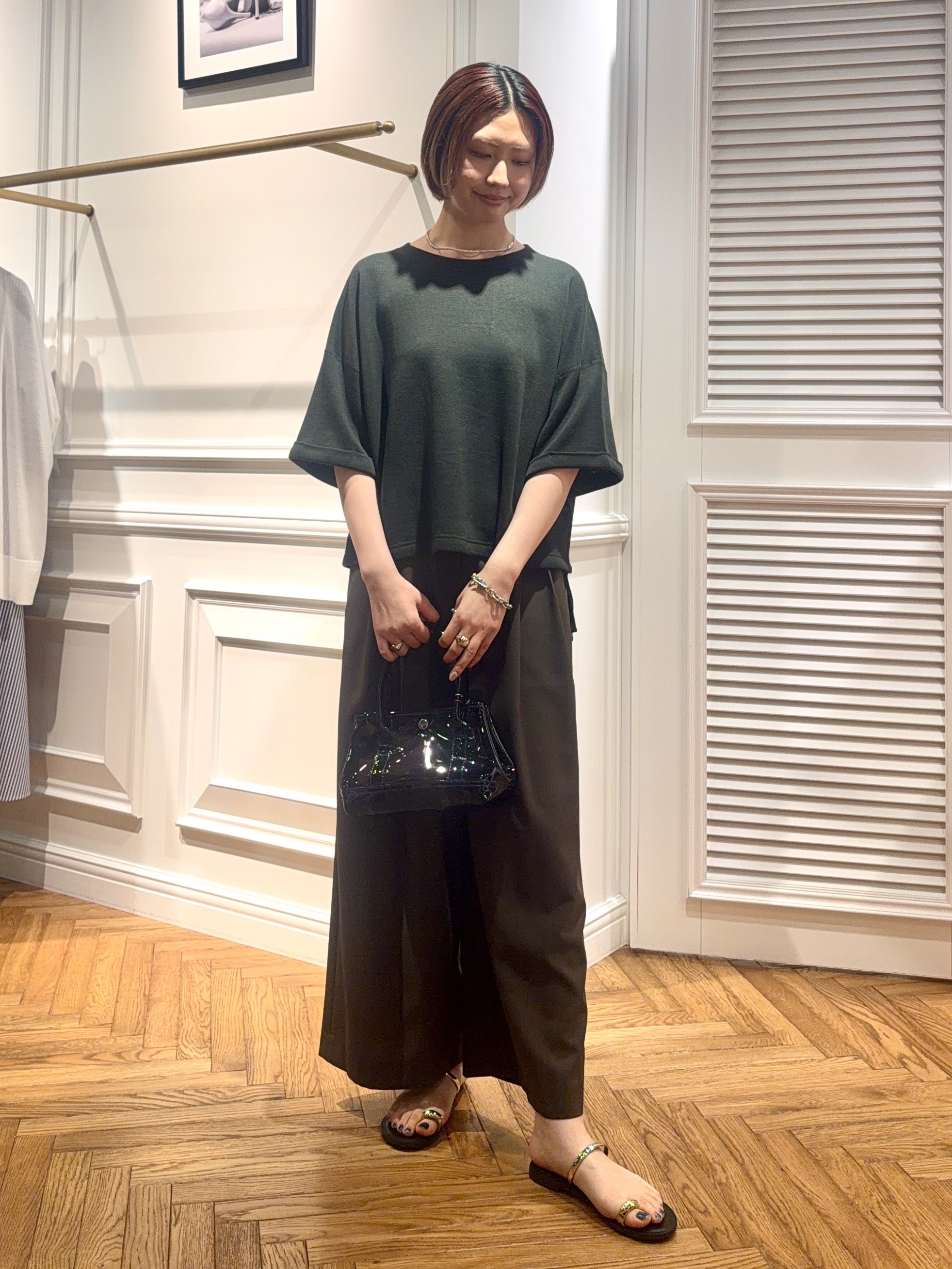 renaさんの「DRESSTERIOR｜【ウォッシャブル/セットアップ可】リネン混裏毛ドロストプルオーバー」を使ったコーディネート
