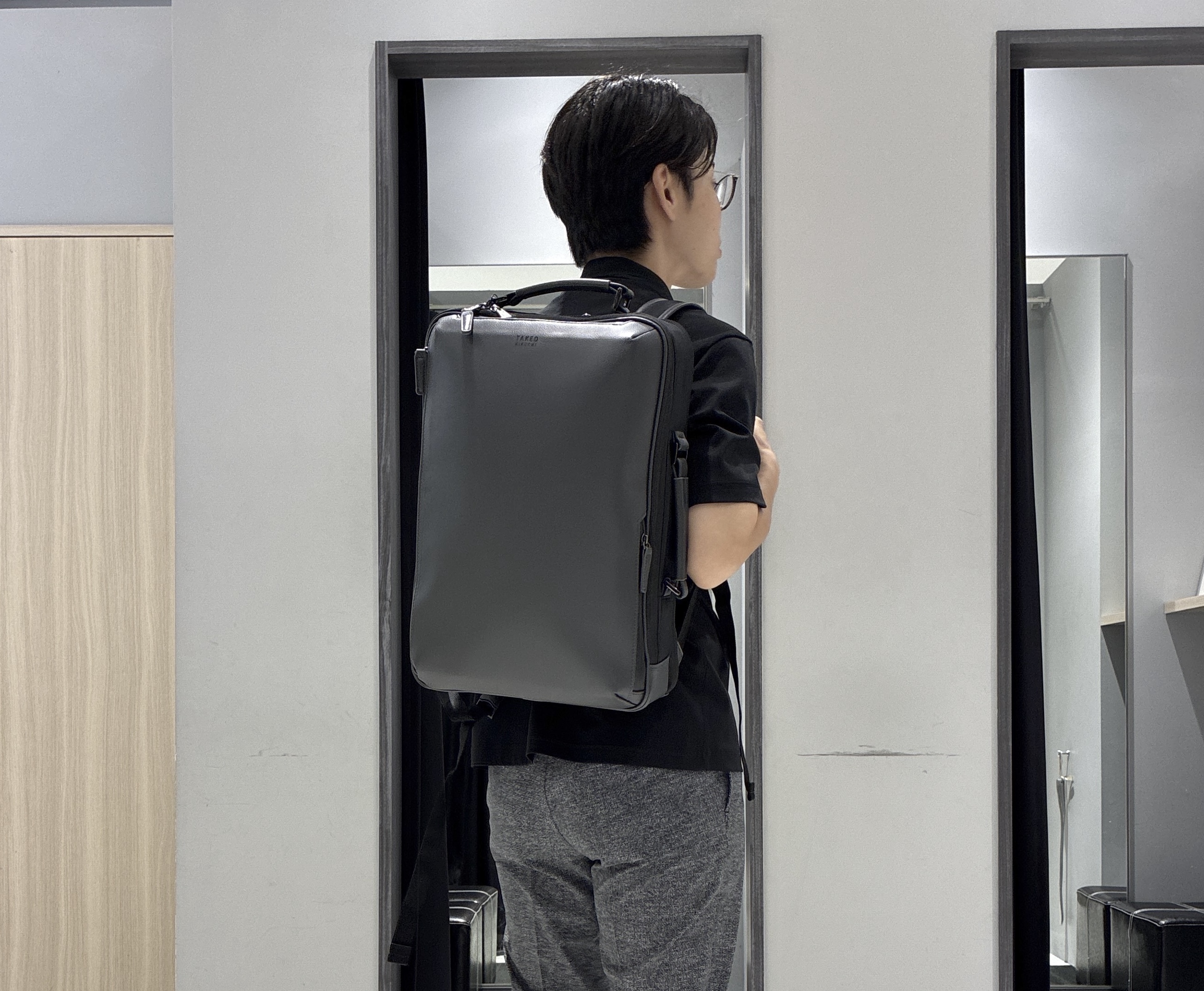 わいずみさんの「TAKEO KIKUCHI｜【接触冷感】アイスクリアコットン ワンポイント ポロシャツ」を使ったコーディネート