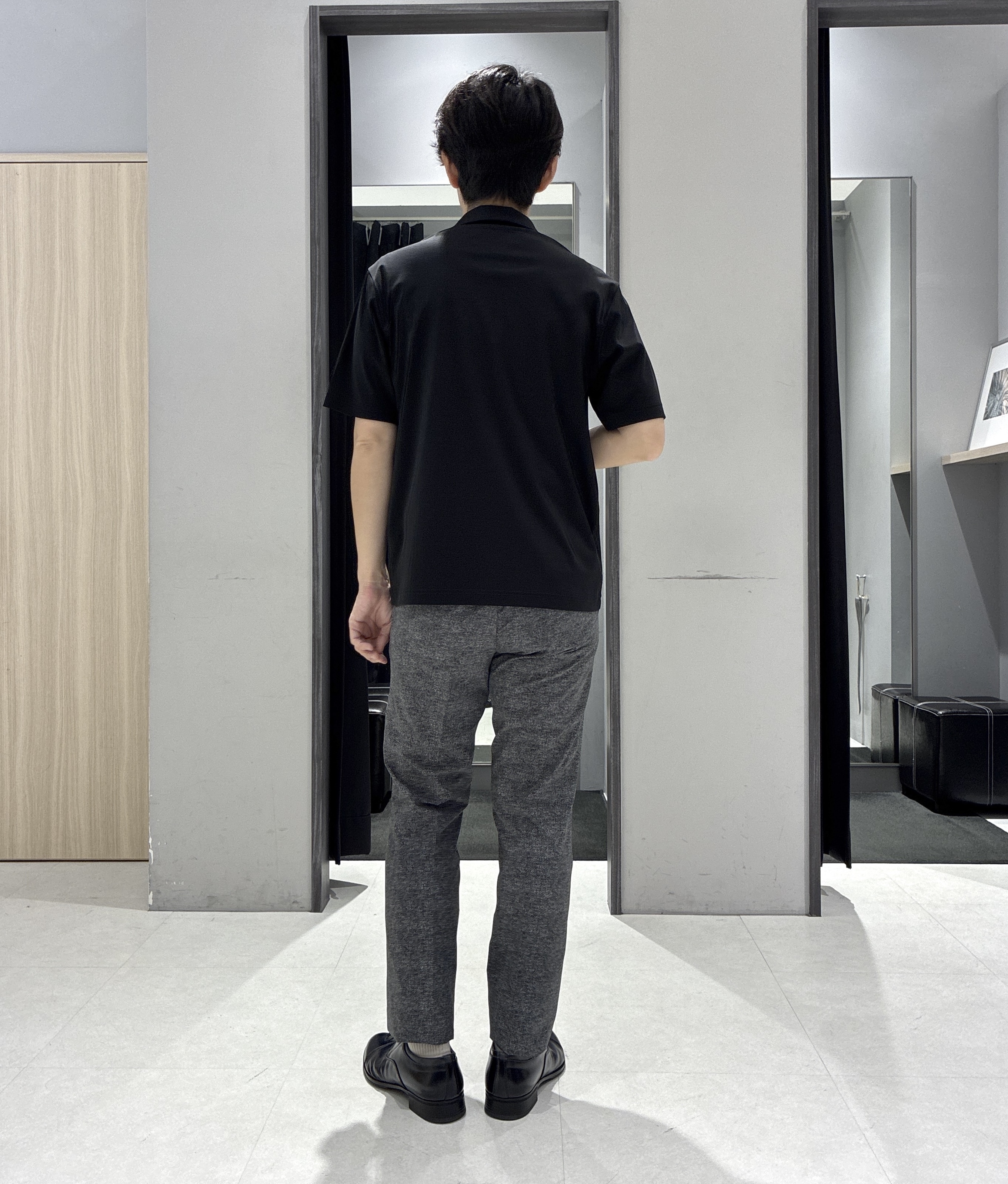 わいずみさんの「TAKEO KIKUCHI｜【抗菌防臭】COOL DOTS（R）ドビープリント ジャケット」を使ったコーディネート