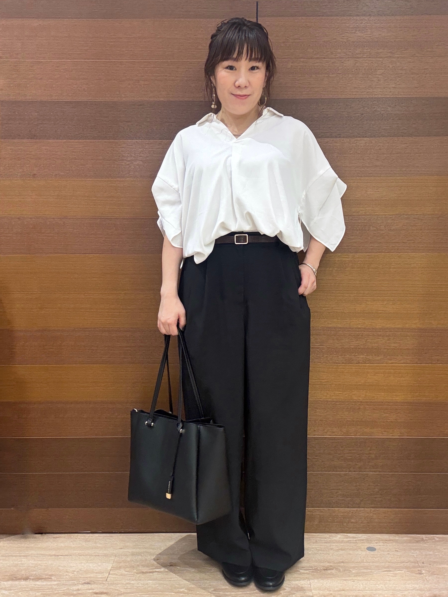 maichiさんの「OPAQUE.CLIP｜【UV／接触冷感／吸水速乾／】タックスリーブスキッパーブラウス《洗濯機OK》」を使ったコーディネート