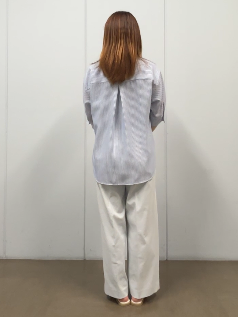 SaKiさんの「UNTITLED｜【接触冷感/通気性/洗える】フロントフリルブラウス」を使ったコーディネート
