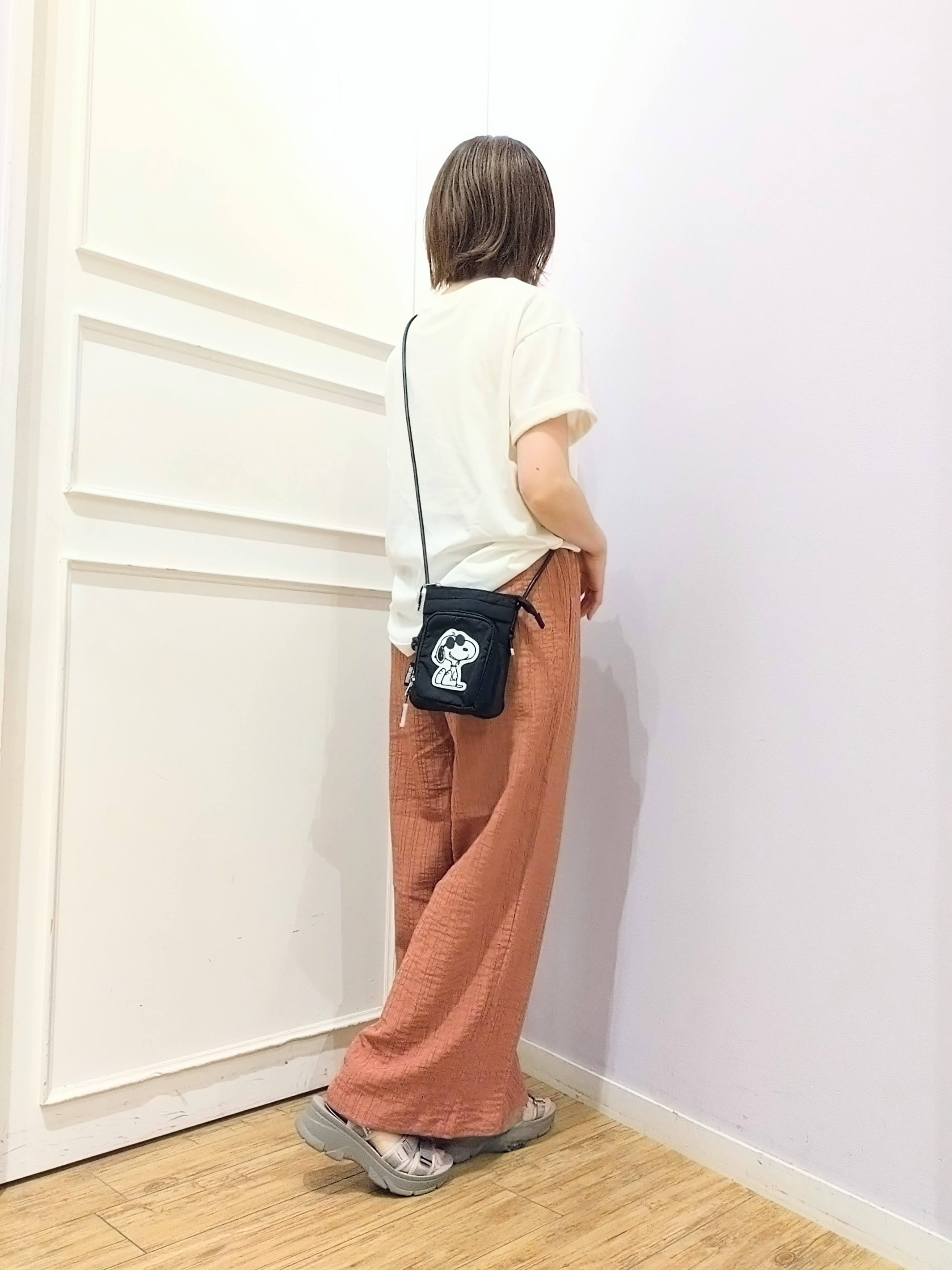 miomioさんの「SHOO･LA･RUE｜【SHOO ICE】ひんやり アソートTシャツ」を使ったコーディネート