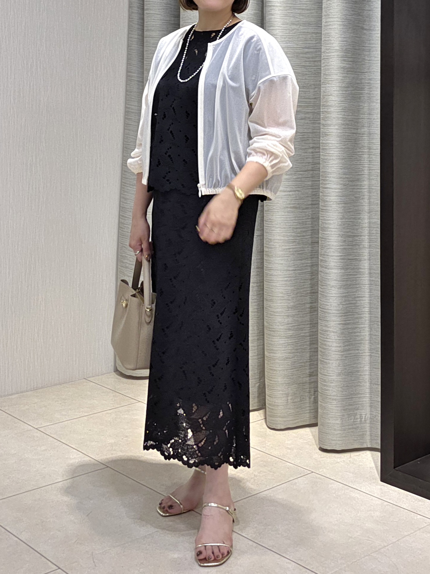 naokoさんの「UNTITLED｜トリコットシアーブラウス」を使ったコーディネート