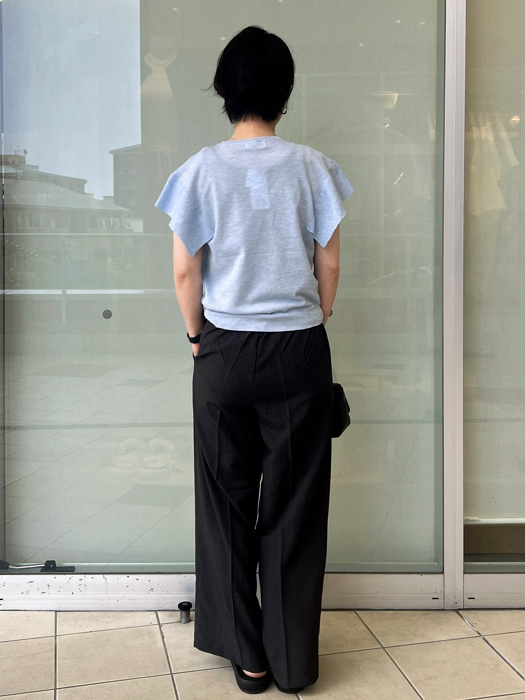 yo-koさんの「OPAQUE.CLIP｜『STORY Web7月掲載』ドライタッチラメニット《UV／洗える／6col》」を使ったコーディネート
