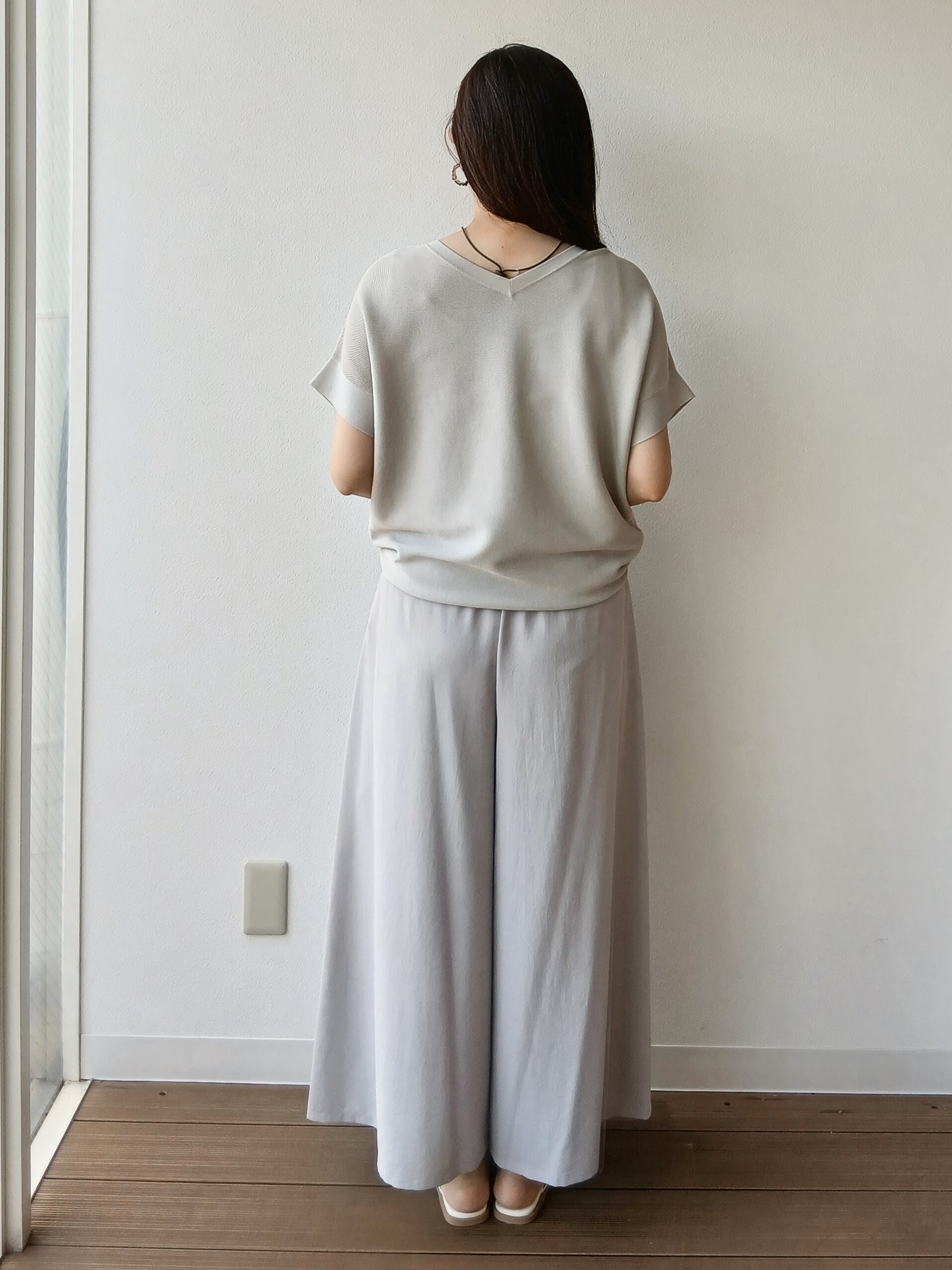 なみきさんの「UNTITLED｜【11色展開/体型カバー】前後2WAYフレンチスリーブニット」を使ったコーディネート