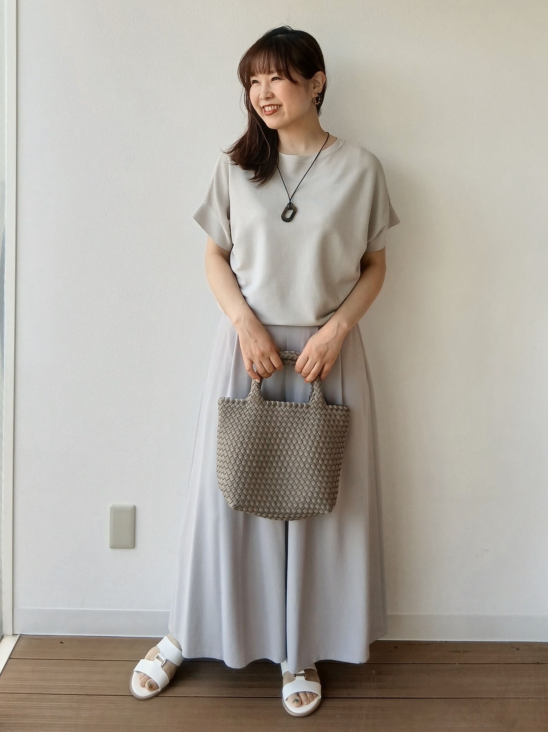 なみきさんの「UNTITLED｜【11色展開/体型カバー】前後2WAYフレンチスリーブニット」を使ったコーディネート