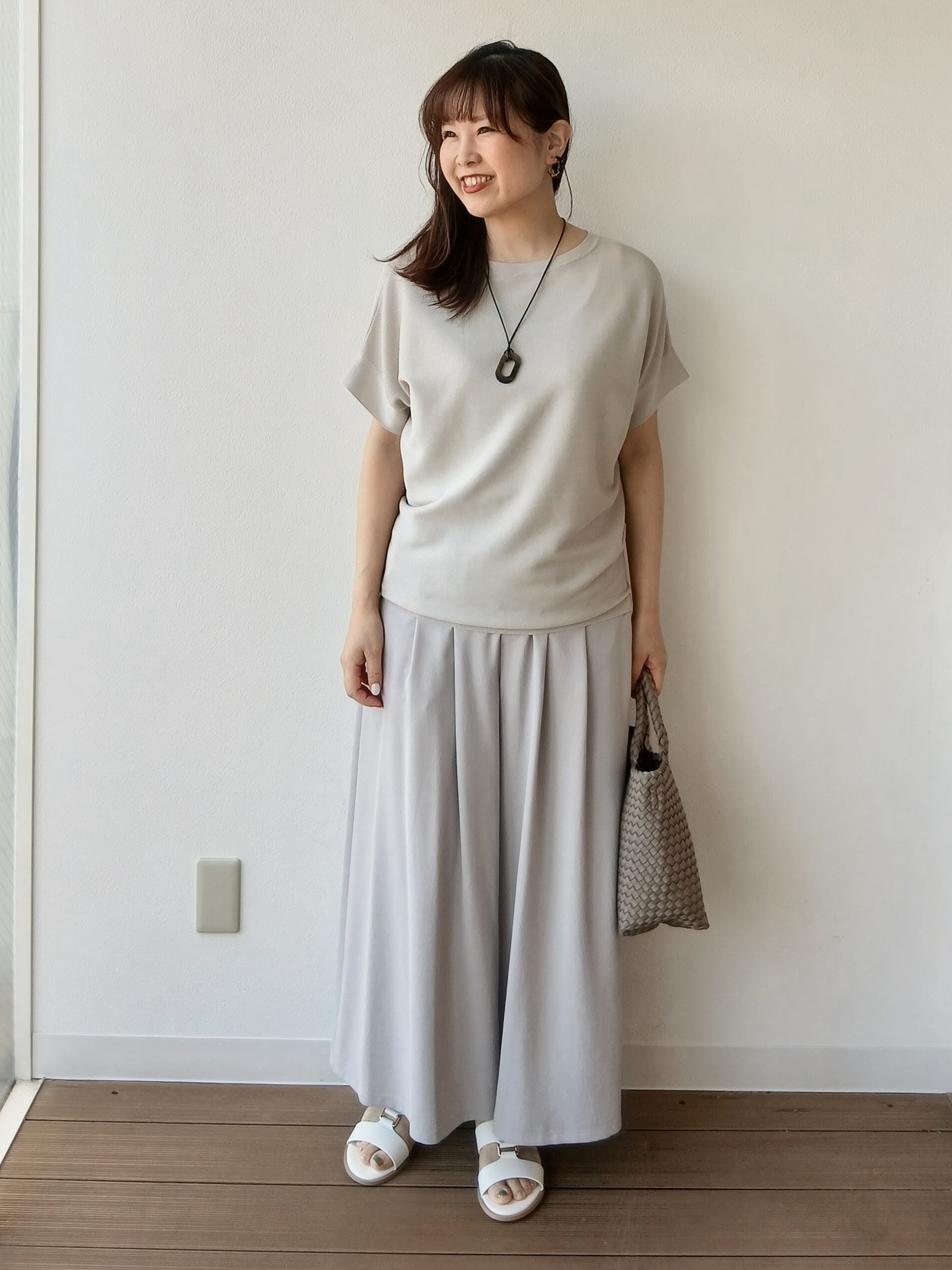 なみきさんの「UNTITLED｜【11色展開/体型カバー】前後2WAYフレンチスリーブニット」を使ったコーディネート