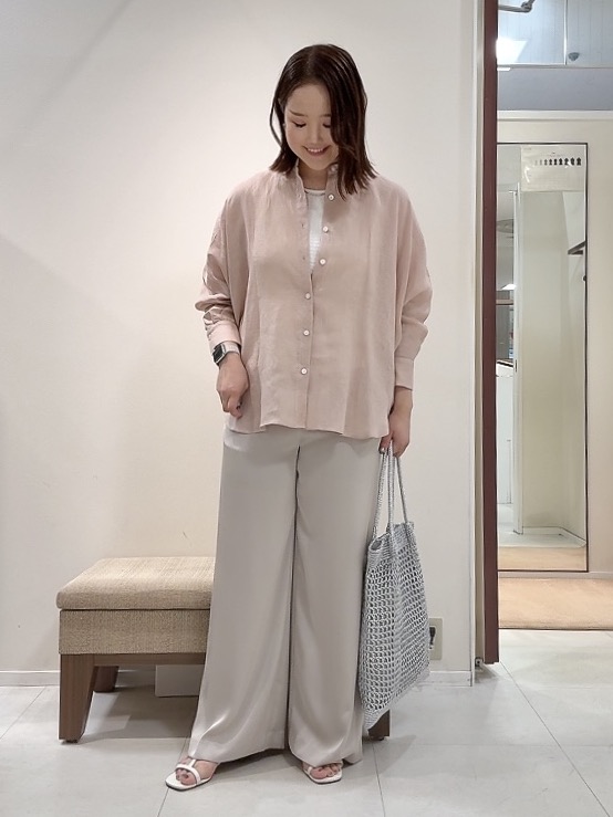 YUIさんの「UNTITLED｜【麻100】リネンドルマンシャツ」を使ったコーディネート
