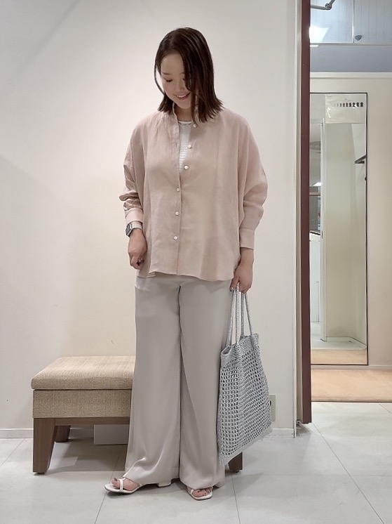 YUIさんの「UNTITLED｜【麻100】リネンドルマンシャツ」を使ったコーディネート