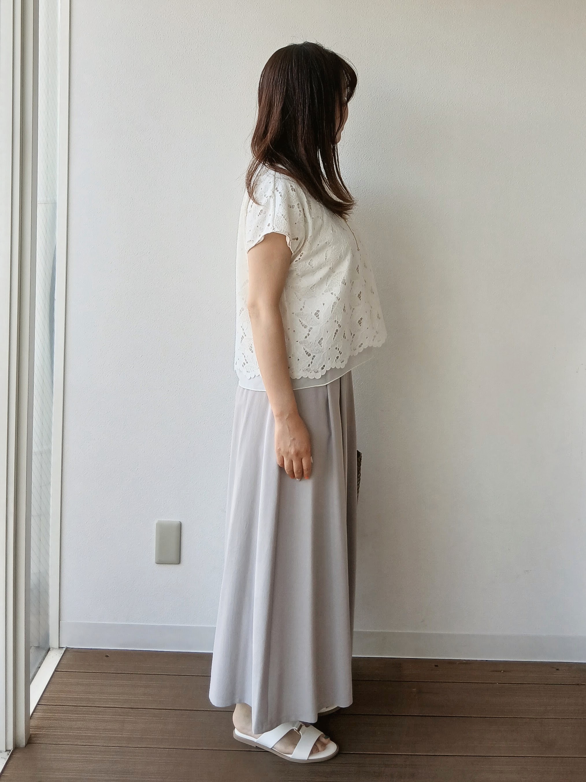 なみきさんの「UNTITLED｜【セットアップ可能】リーフレースブラウス」を使ったコーディネート