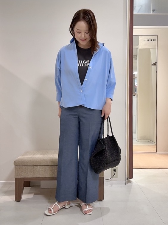 YUIさんの「UNTITLED｜【接触冷感/吸水速乾/UVカット】ドルマンスリーブシャツ」を使ったコーディネート