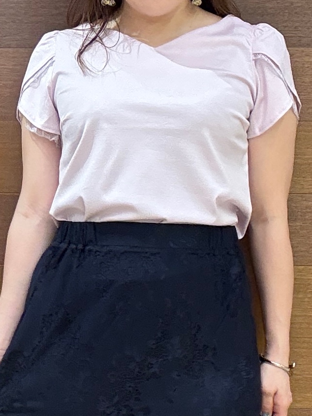 maichiさんの「OPAQUE.CLIP｜【接触冷感／UVケア】ハートネックレースレイヤードトップス《洗濯機OK／6col》」を使ったコーディネート