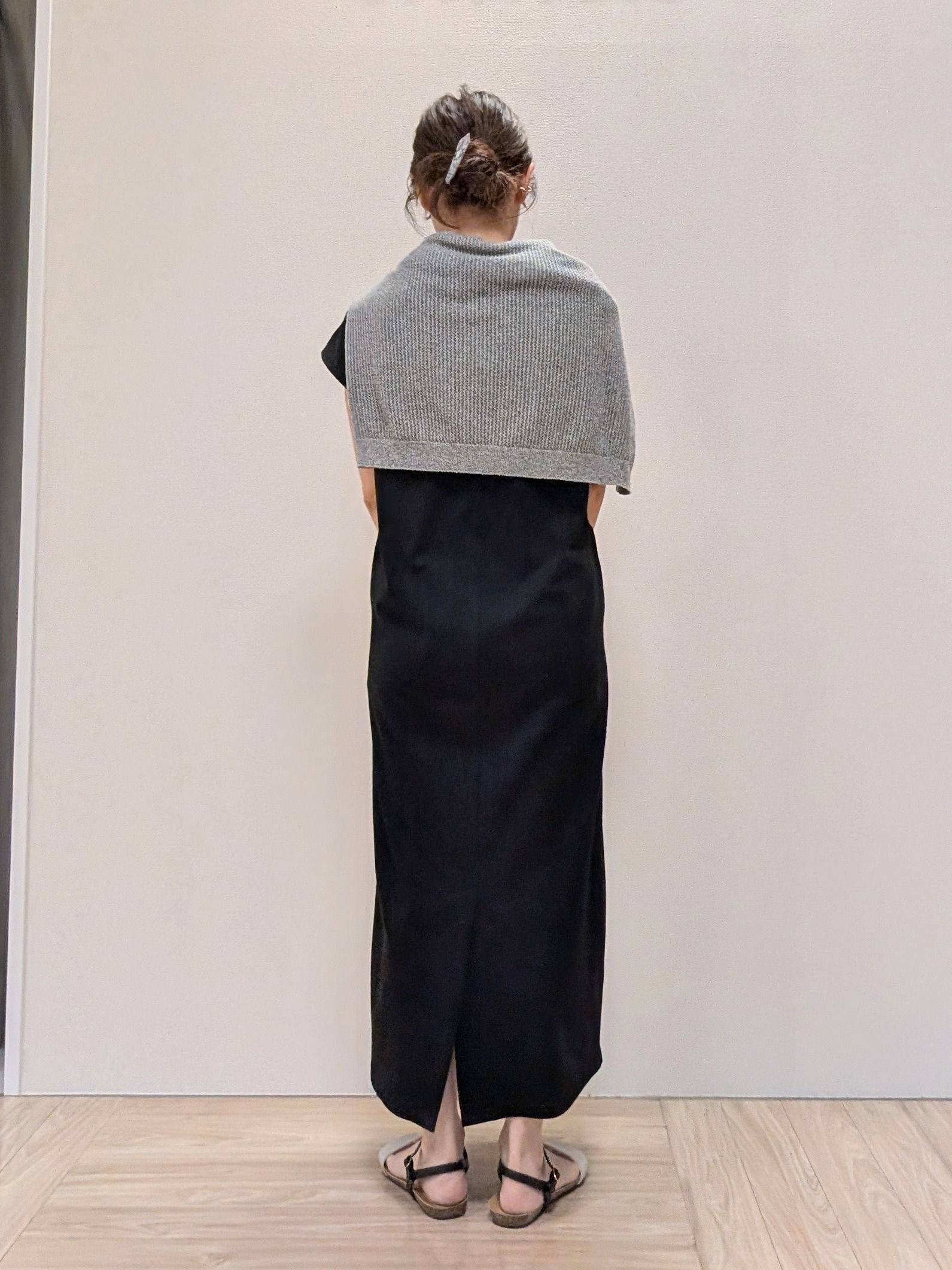 Rieさんの「UNTITLED｜シアーメッシュニット」を使ったコーディネート