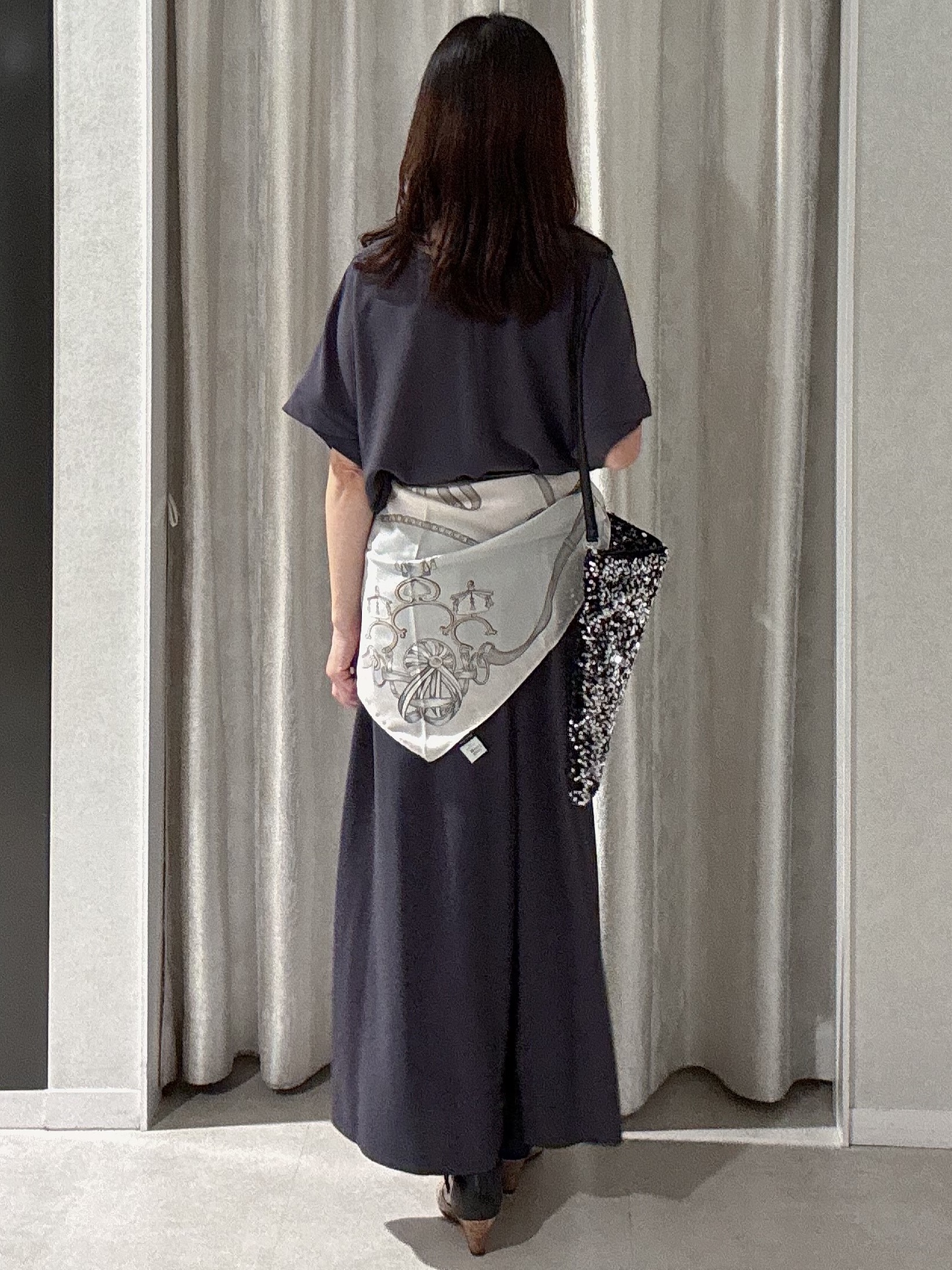 makiさんの「UNTITLED｜【セットアップ可/UVカット/前後2WAY】リラクシーフレンチスリーブブラウス」を使ったコーディネート