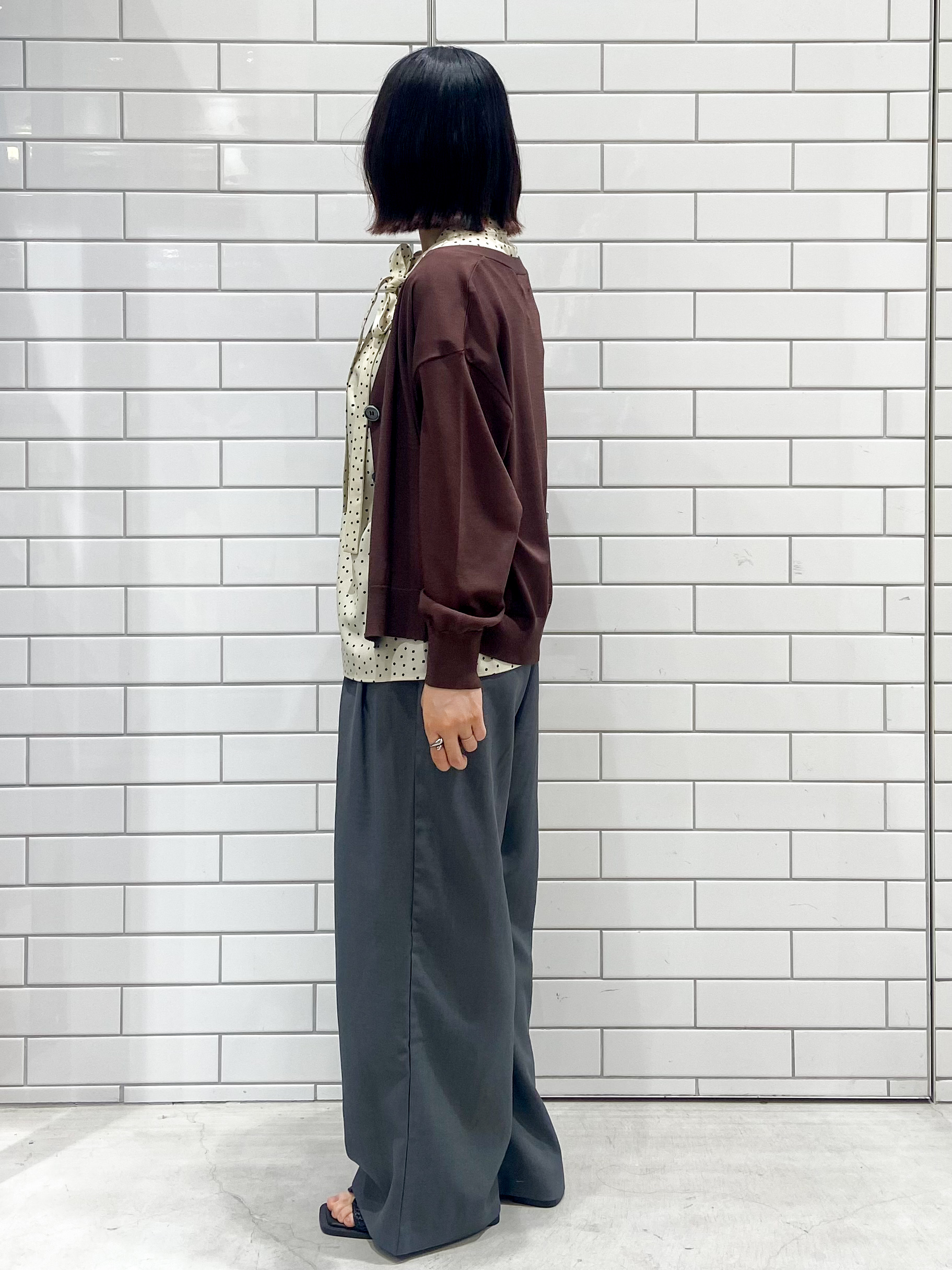 kimiさんの「OPAQUE.CLIP｜【UV／接触冷感】Vネックリラクシーニットカーディガン《洗濯機OK／抗ピル》」を使ったコーディネート