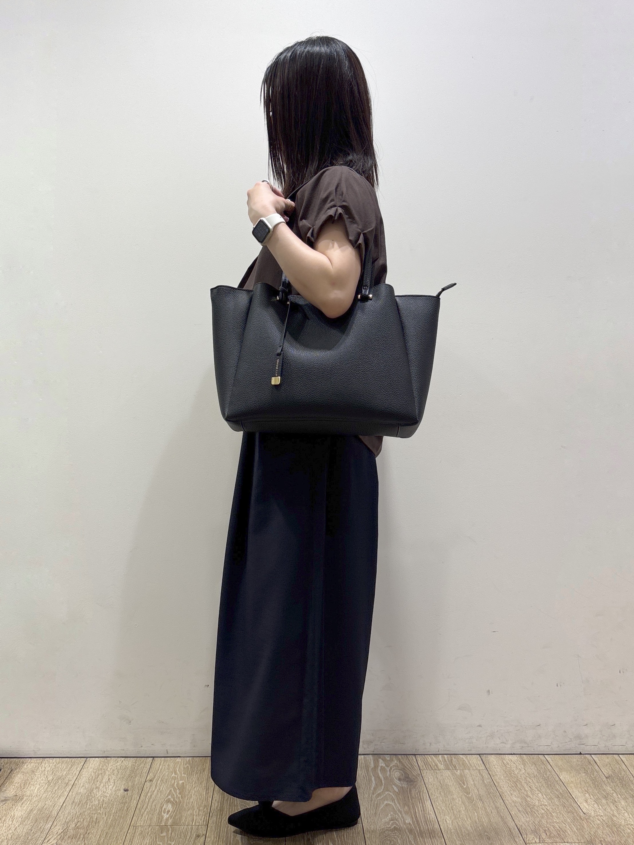 mameさんの「index｜【接触冷感／吸水速乾】タックスキッパーブラウス《防シワ／イージーアイロン／洗濯機OK／9col》」を使ったコーディネート