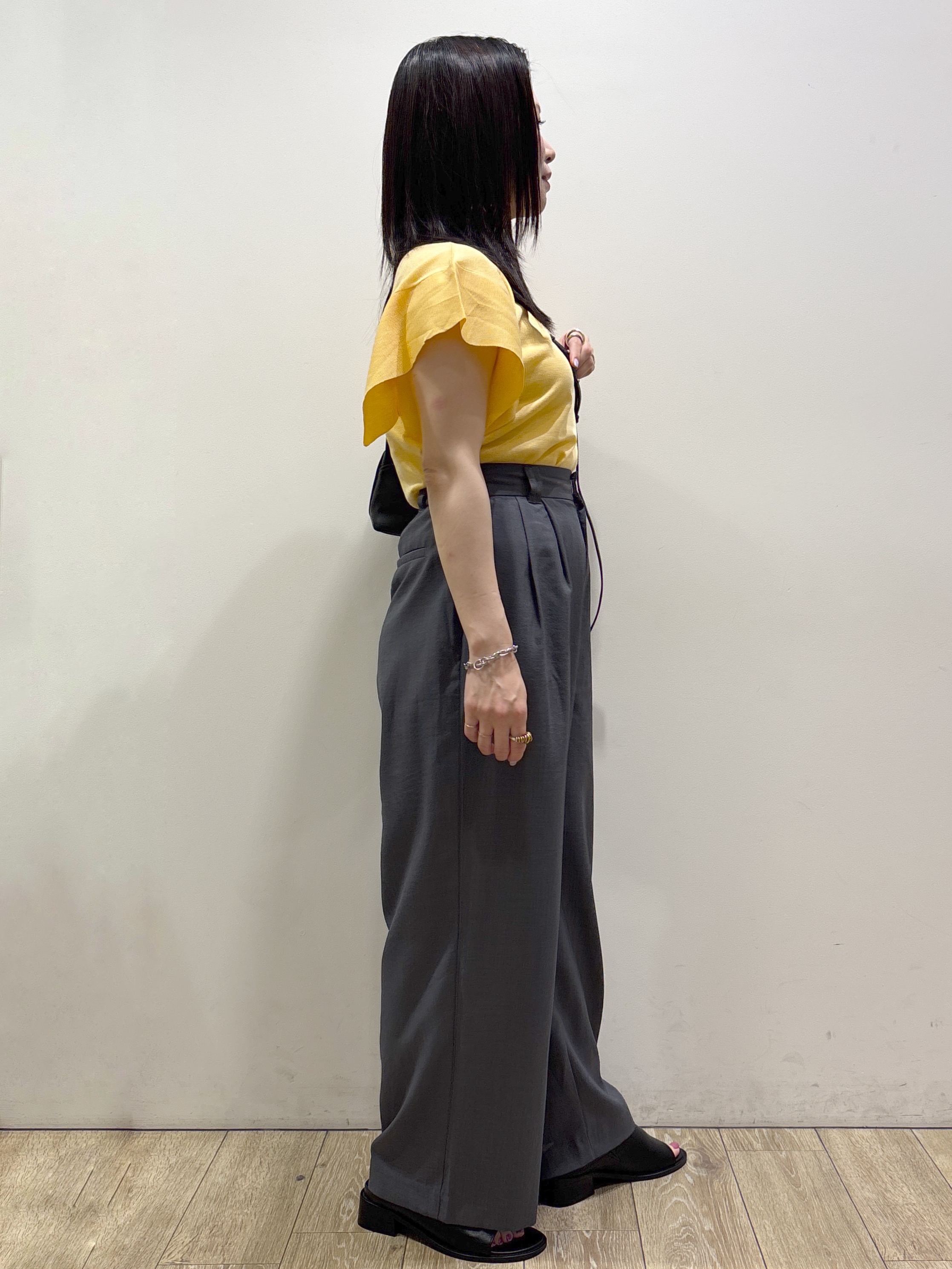 mameさんの「index｜『STORY Web7月掲載』ドライタッチラメニット《UV／洗える／6col》」を使ったコーディネート