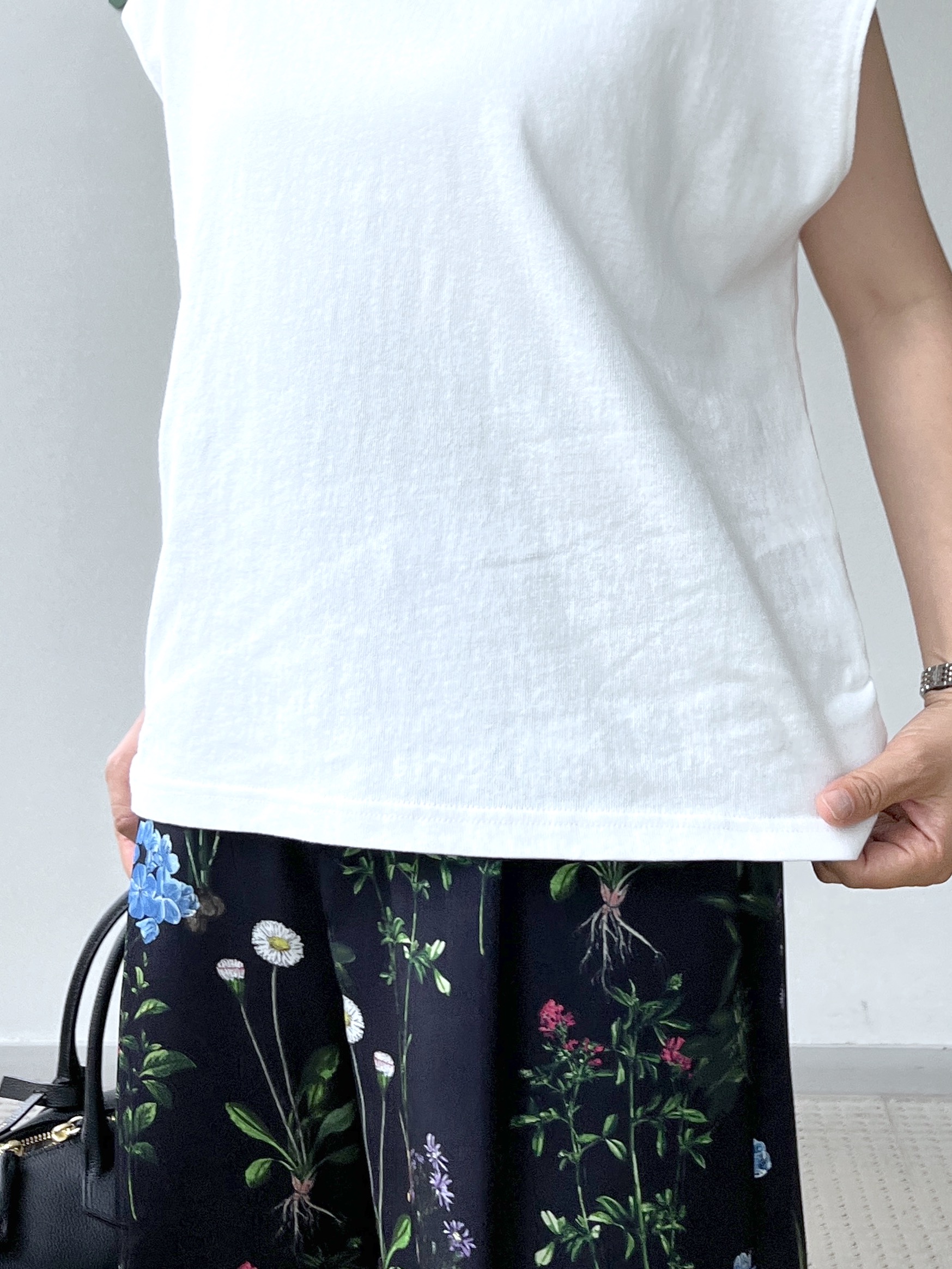 Soeさんの「DRESSTERIOR｜STAR＆STRIPE（スターアンドストライプ）フレンチスリーブトップス」を使ったコーディネート