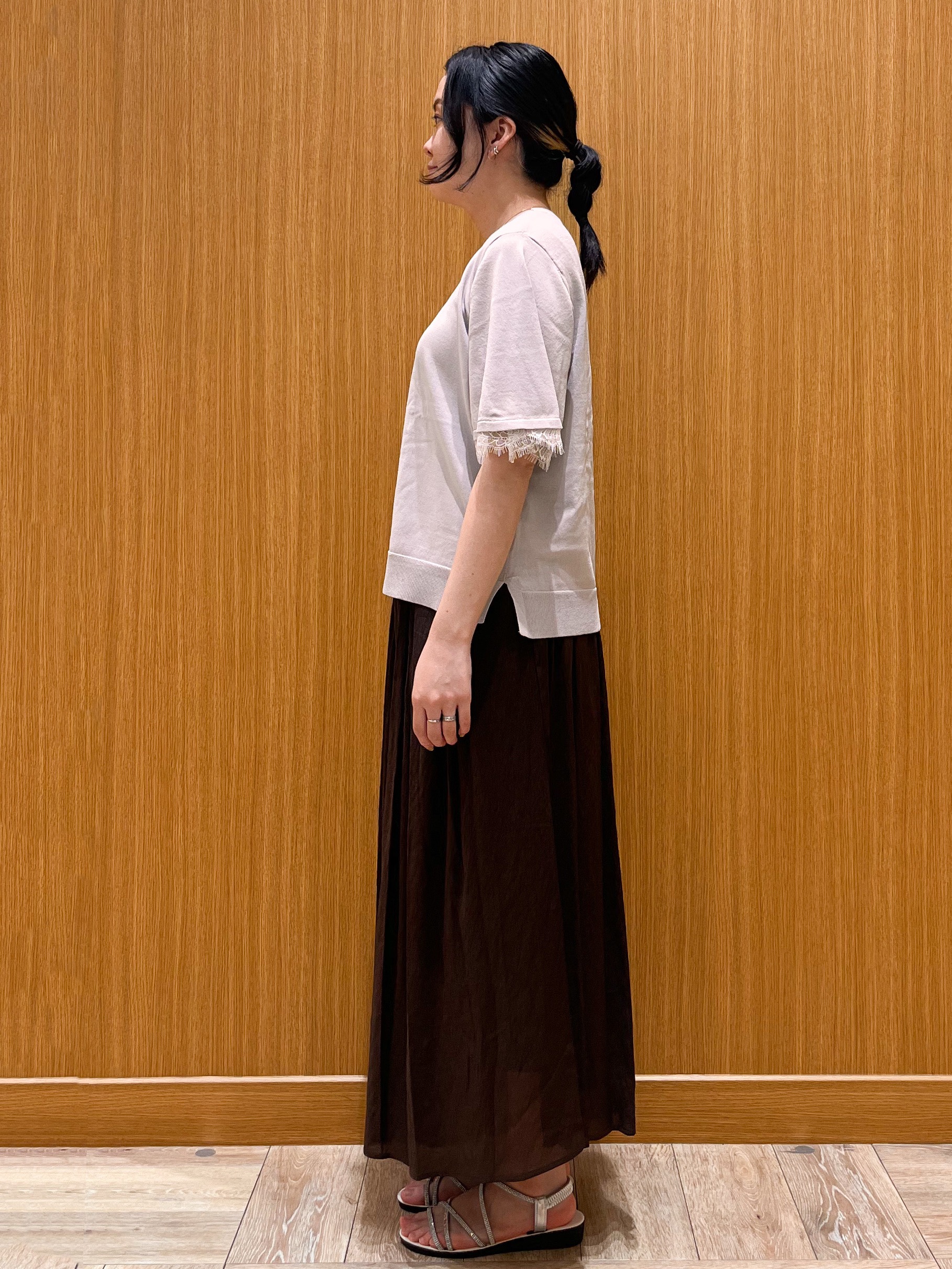 aさんの「OPAQUE.CLIP｜【遮熱性】袖口レース フレアスリーブニット《洗濯機OK／抗ピル》」を使ったコーディネート