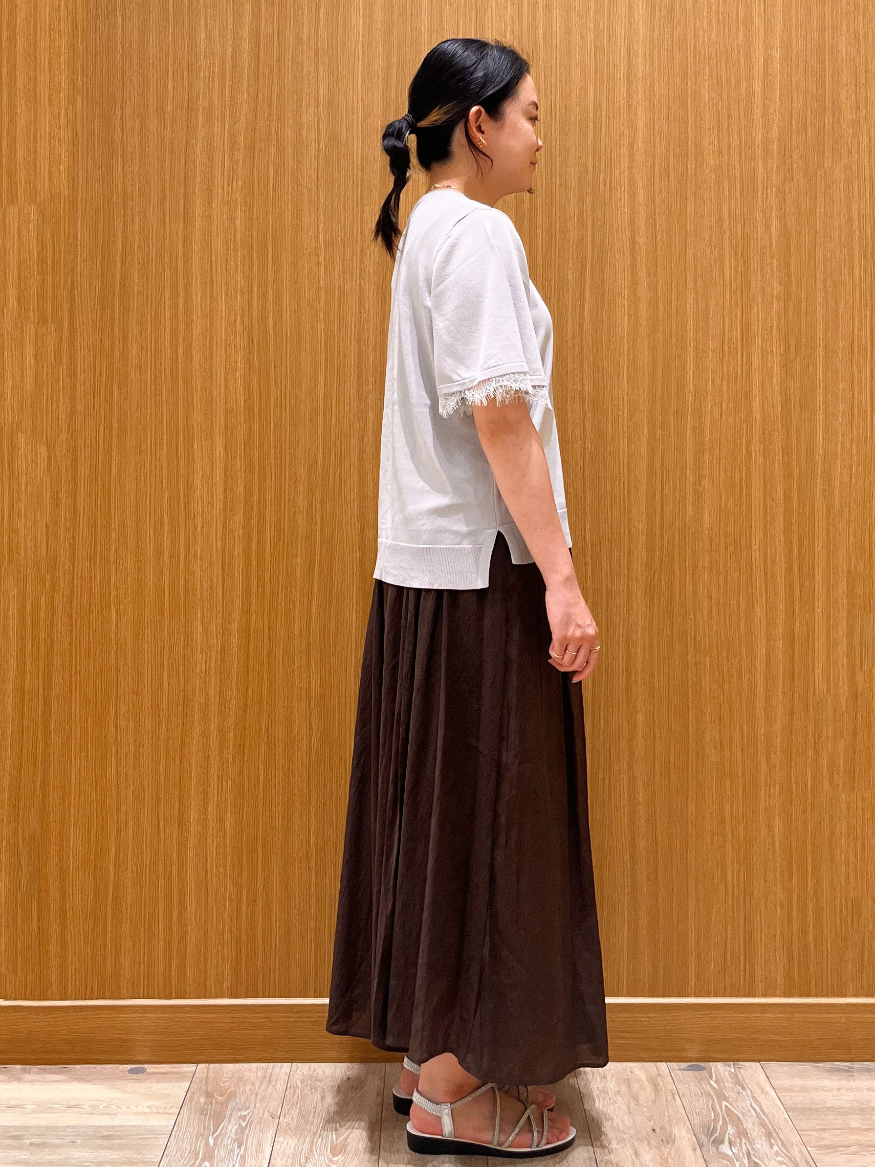 aさんの「OPAQUE.CLIP｜【遮熱性】袖口レース フレアスリーブニット《洗濯機OK／抗ピル》」を使ったコーディネート