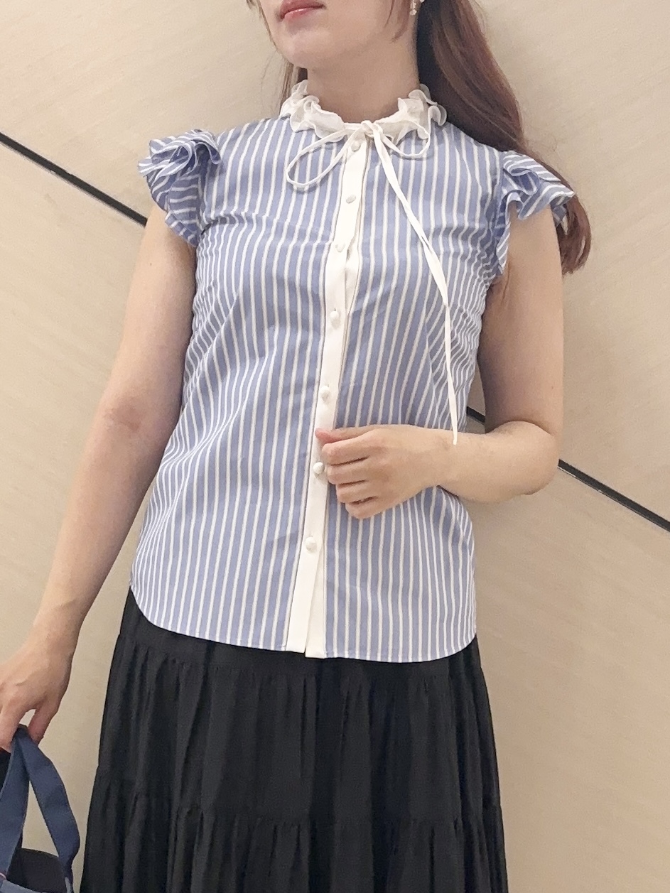 Rinaさんの「DRESSTERIOR｜【再入荷】コットンボイルティアードスカート」を使ったコーディネート