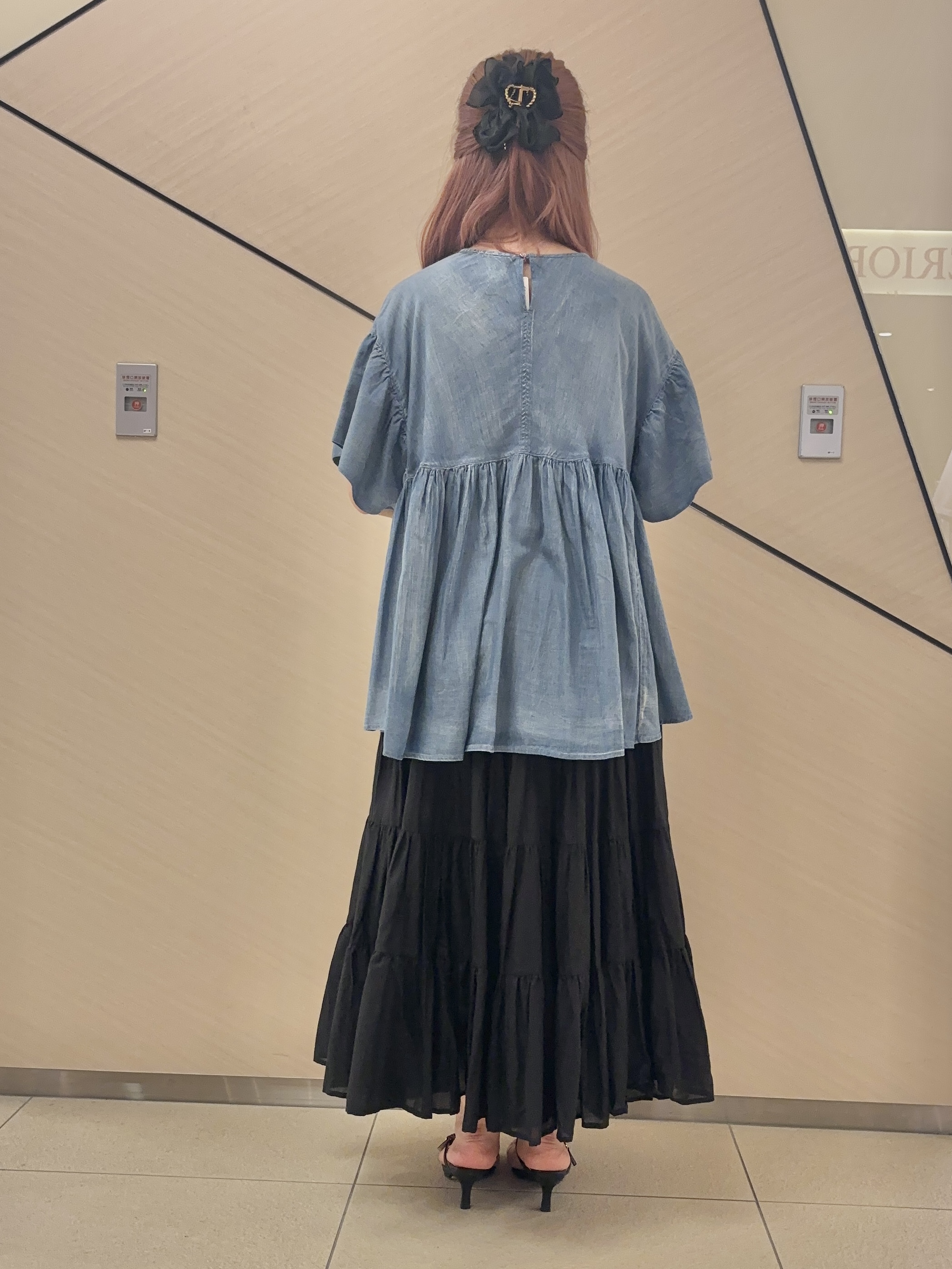 Rinaさんの「DRESSTERIOR｜【otonaMUSE5月号掲載】スキニーベルトサンダル」を使ったコーディネート