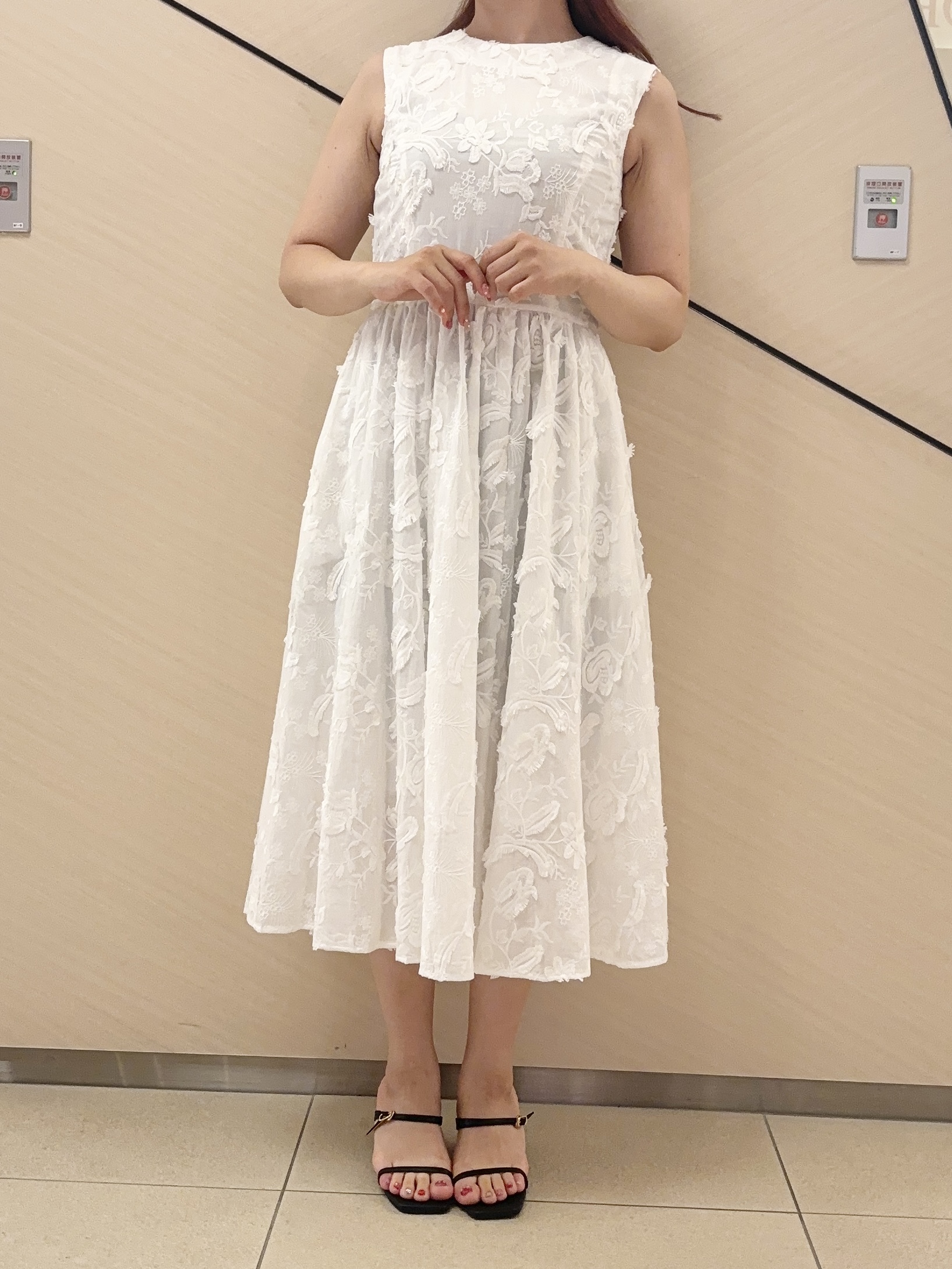 Rinaさんの「DRESSTERIOR｜【otonaMUSE5月号掲載】スキニーベルトサンダル」を使ったコーディネート