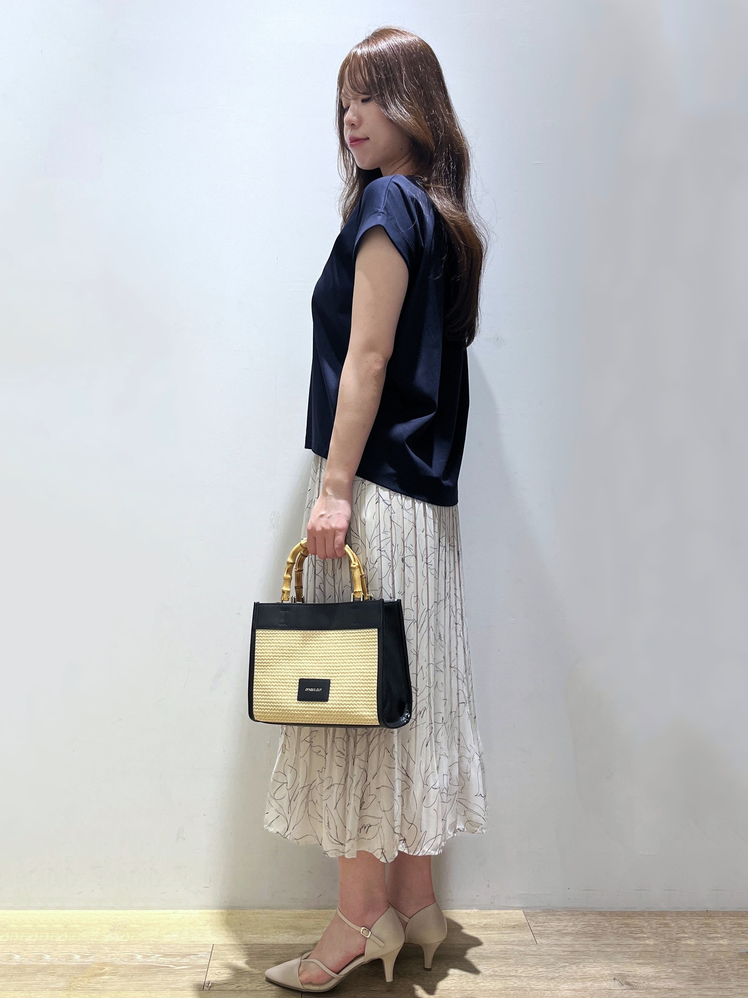 Mimさんの「index｜【接触冷感／UV】ワンポイント刺繍Tシャツ《7col／XS~3L／洗濯機OK》」を使ったコーディネート