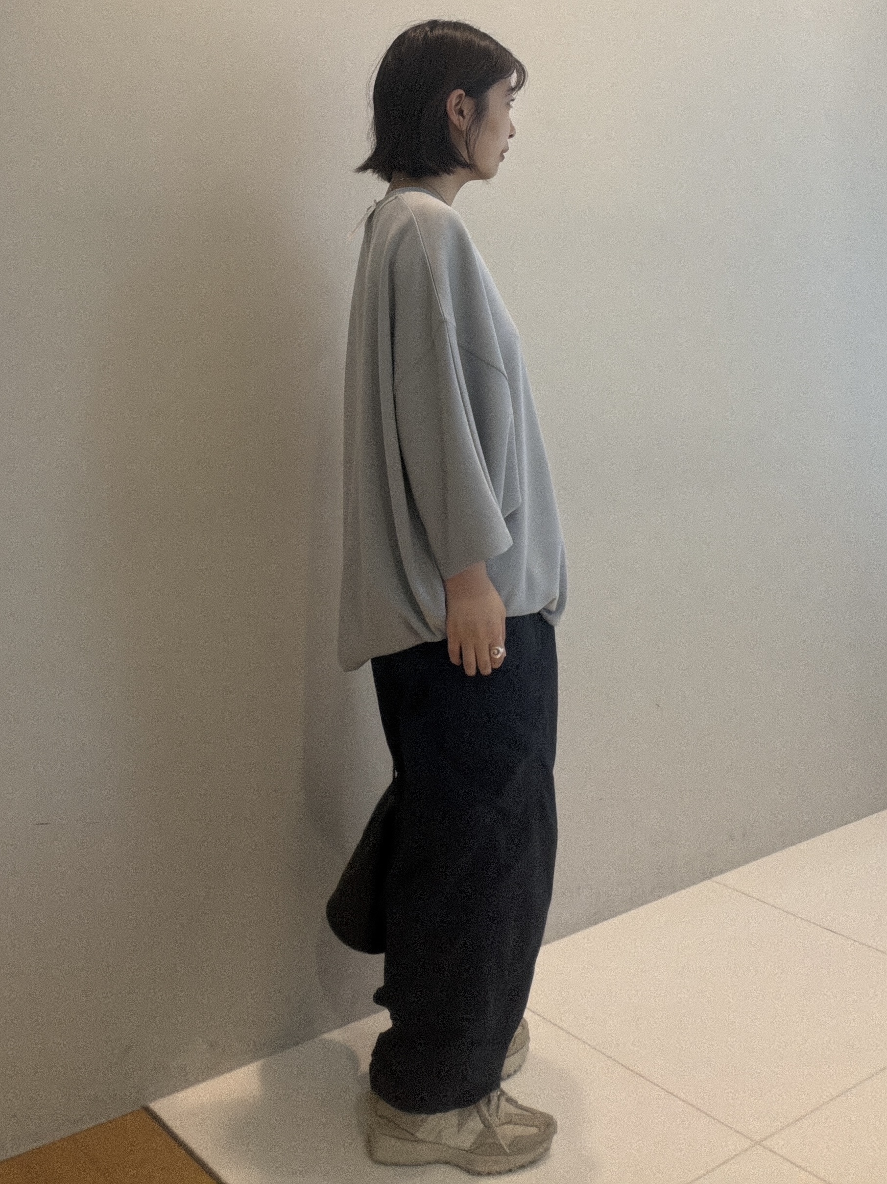 abeさんの「tk.TAKEO KIKUCHI｜【昨年売上NO.1】マシュマロドルマンカットソー/柔らか/ふわふわタッチ」を使ったコーディネート
