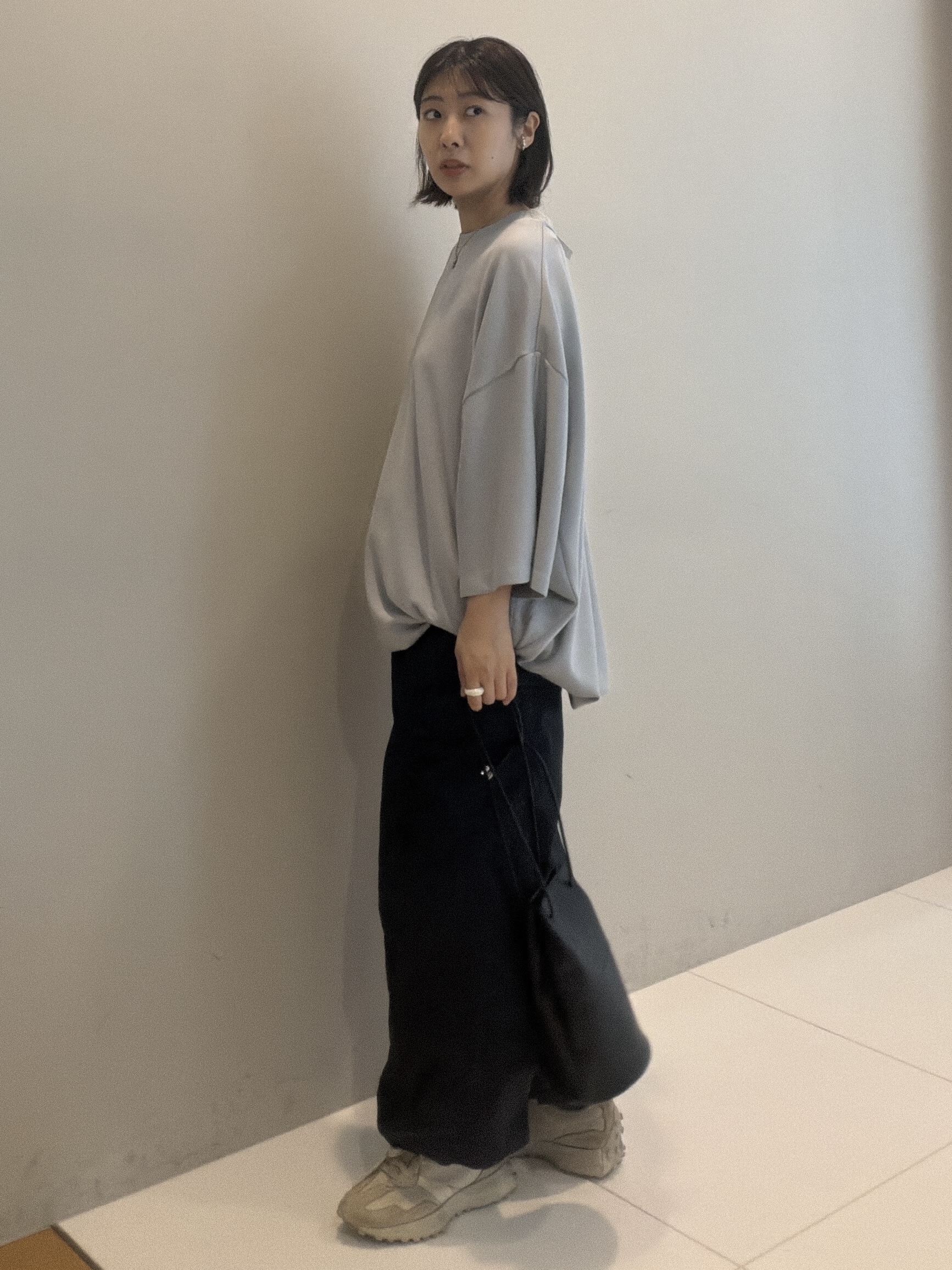 abeさんの「tk.TAKEO KIKUCHI｜【昨年売上NO.1】マシュマロドルマンカットソー/柔らか/ふわふわタッチ」を使ったコーディネート