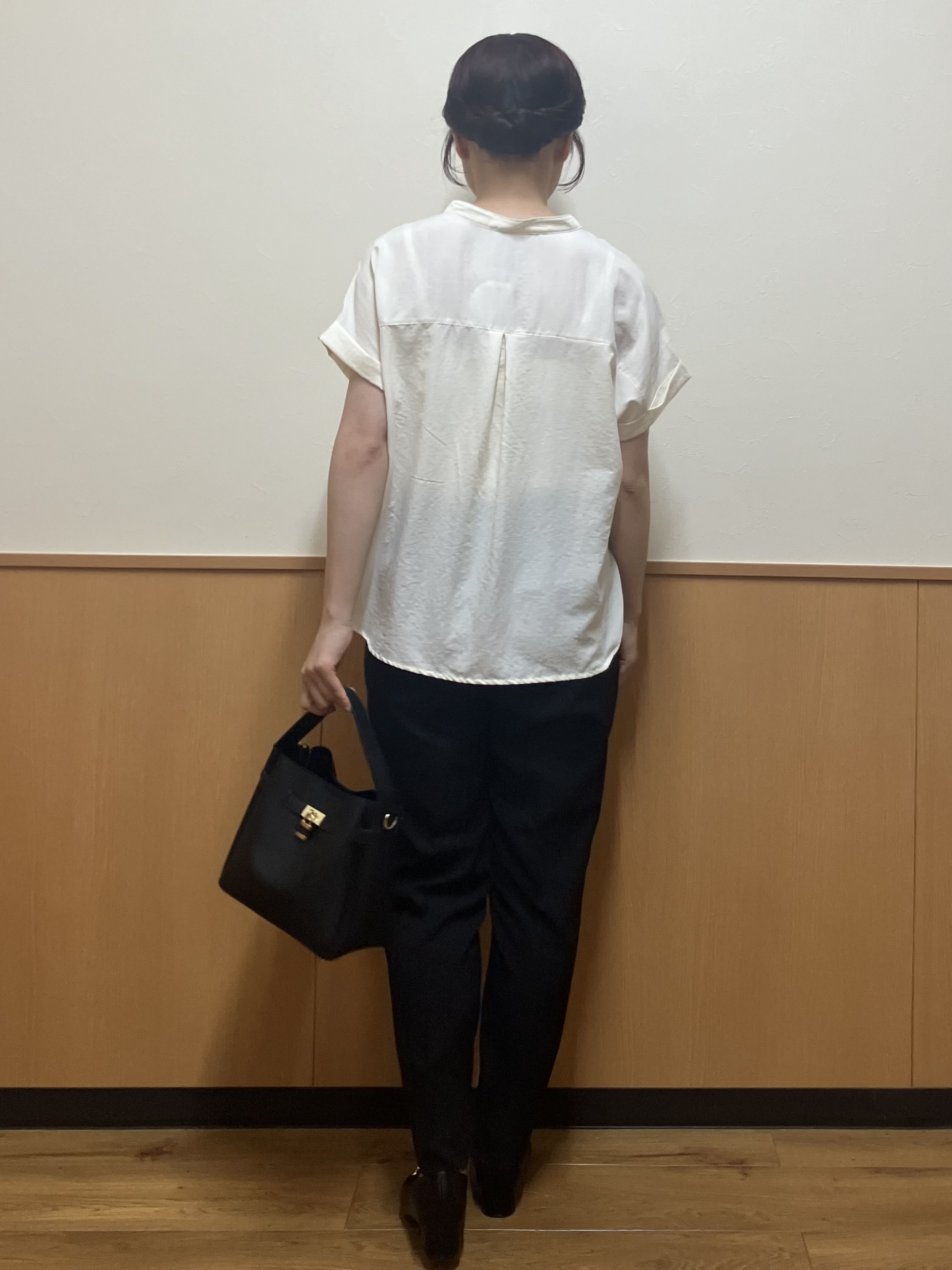 MAYUKIさんの「index｜【接触冷感】ダブルポケットスキッパーブラウス《吸水速乾／防シワ／洗濯機OK／S～3L／7col》」を使ったコーディネート