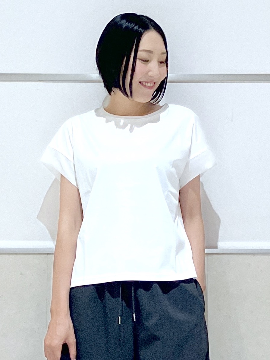 eriko さんの「Dessin｜【UVカット/接触冷感】美光沢カットソー」を使ったコーディネート