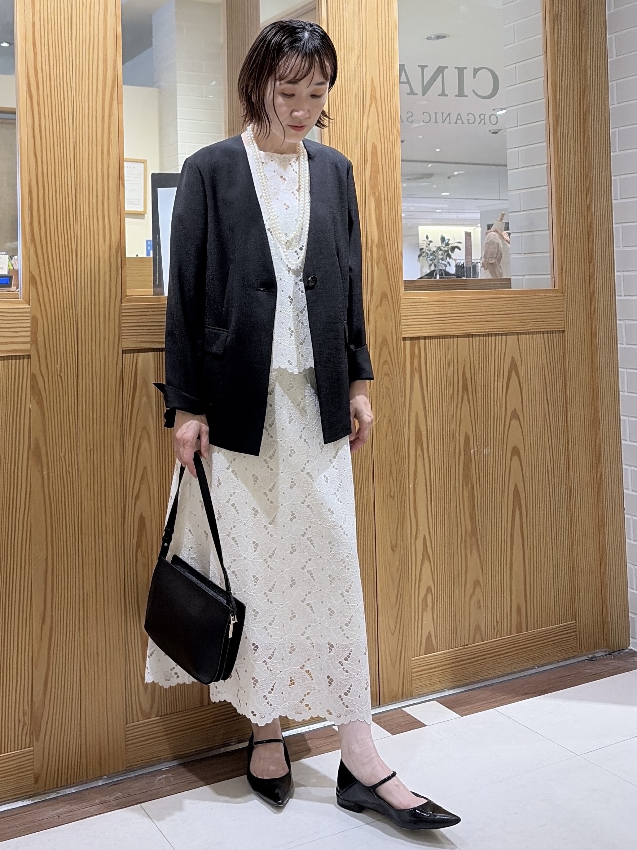 ゆうさんの「UNTITLED｜【セットアップ可能】リーフレースブラウス」を使ったコーディネート