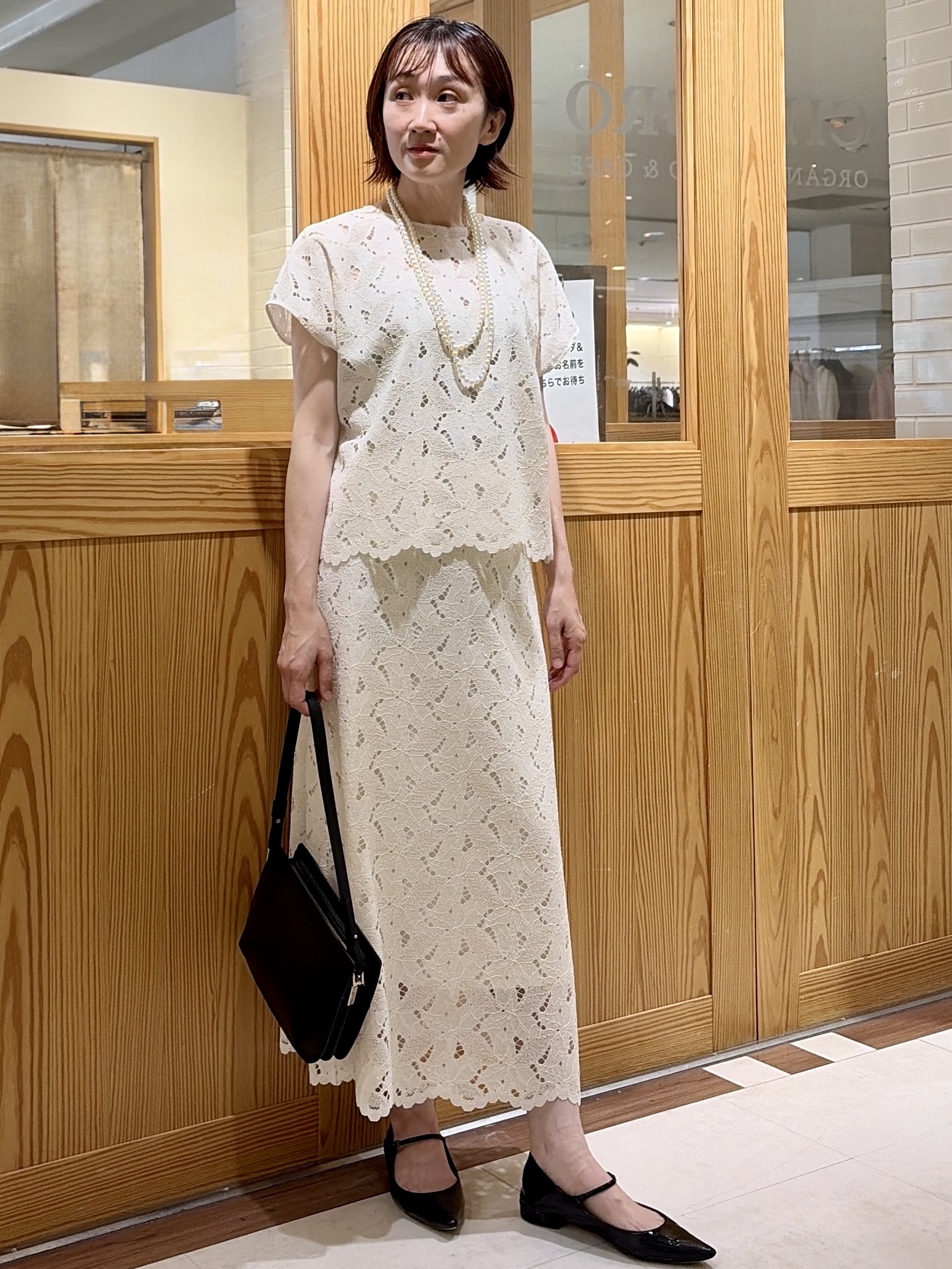ゆうさんの「UNTITLED｜【セットアップ可能】リーフレースブラウス」を使ったコーディネート