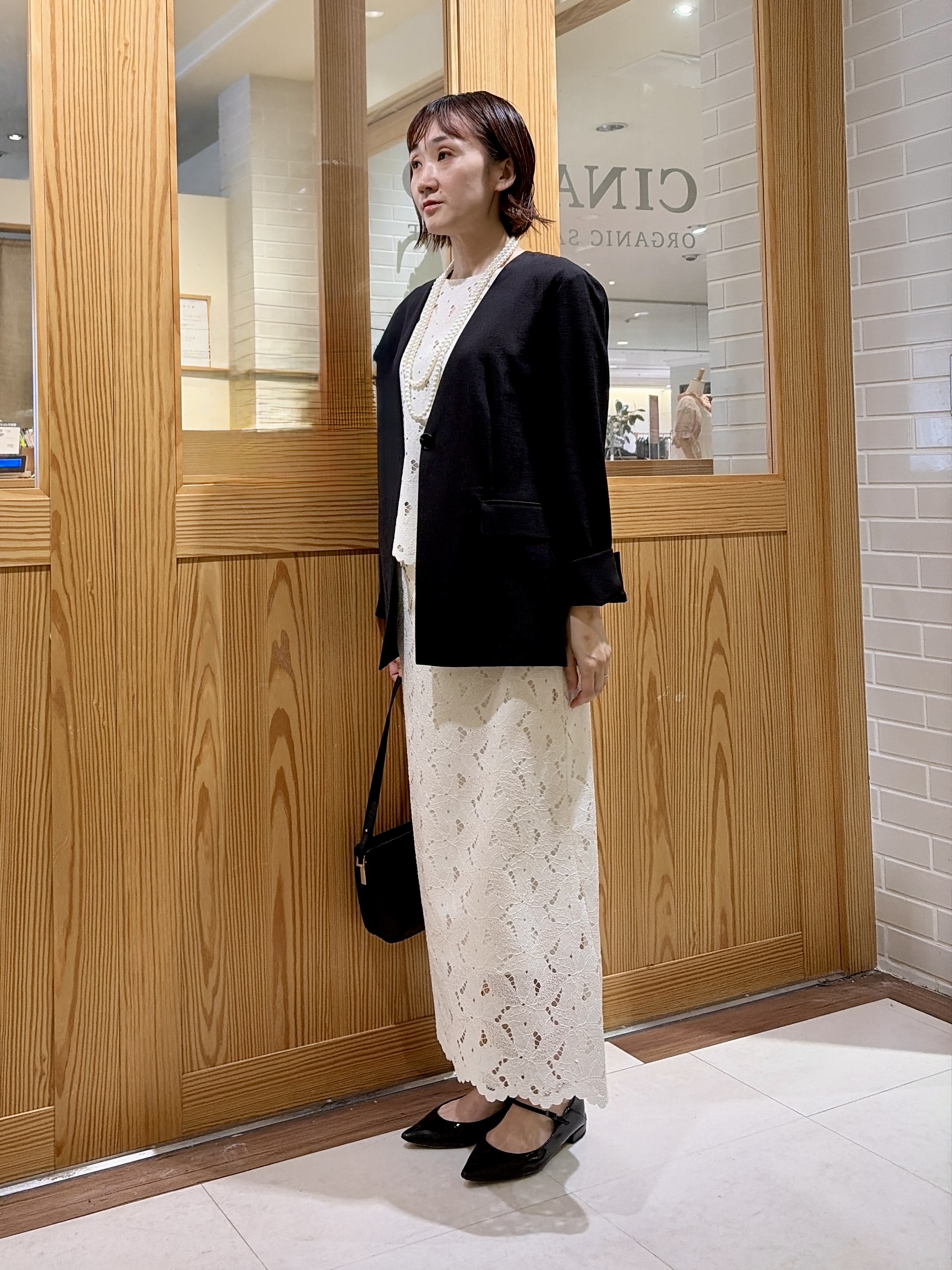 ゆうさんの「UNTITLED｜【セットアップ可能】リーフレースブラウス」を使ったコーディネート