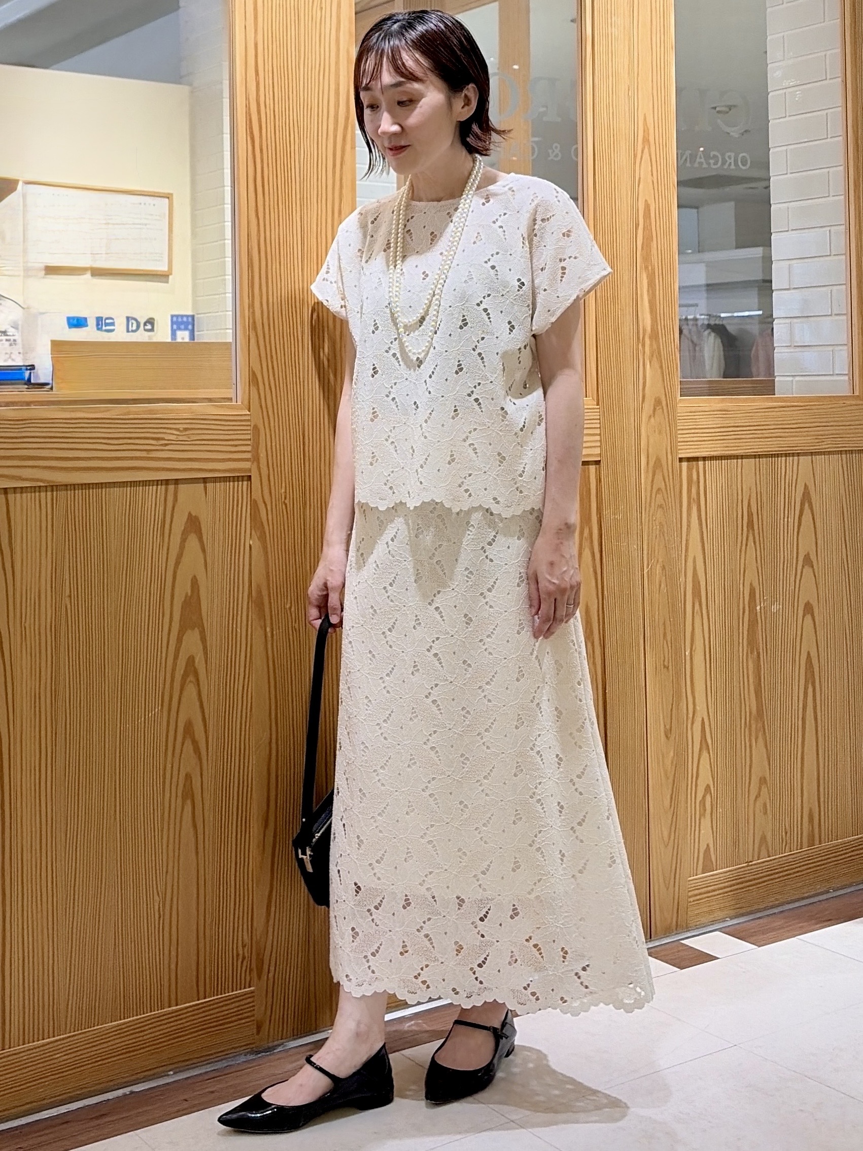 ゆうさんの「UNTITLED｜【セットアップ可能】リーフレースブラウス」を使ったコーディネート