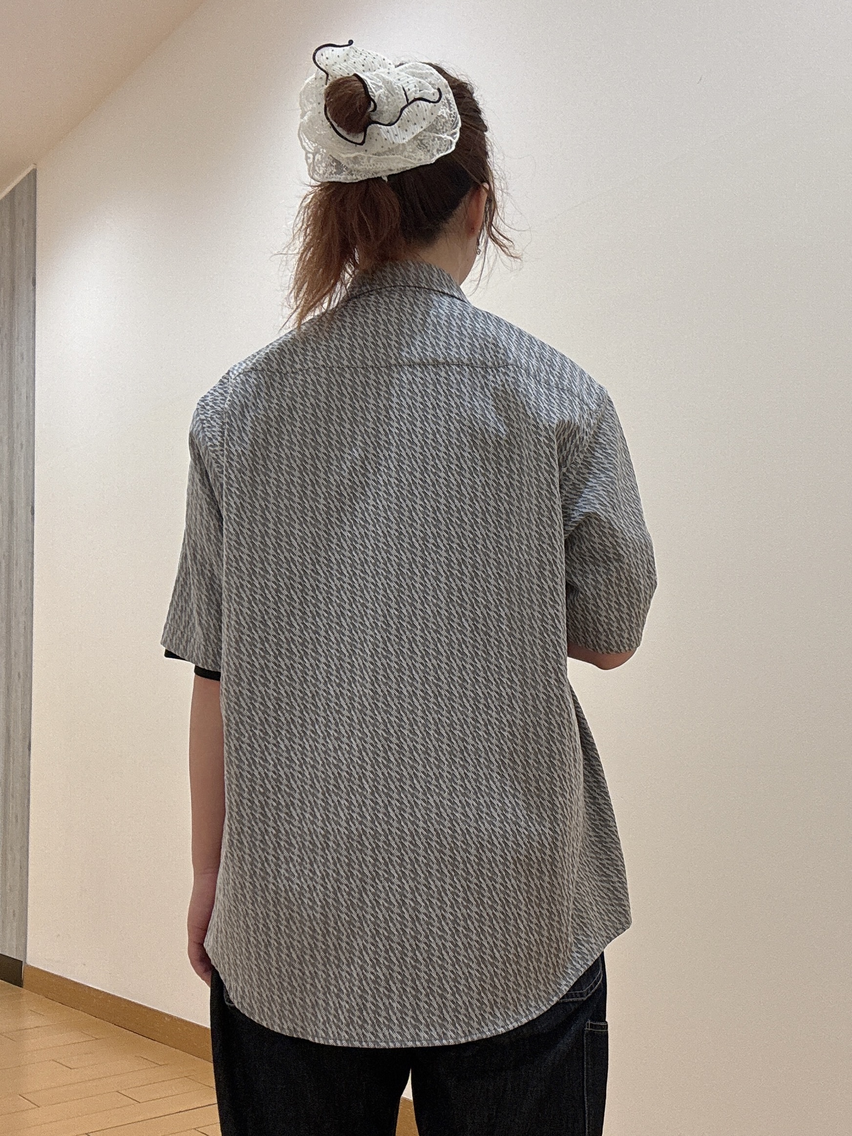 ヒナさんの「TAKEO KIKUCHI｜【BOWLER HAT LABEL】アイスクリアコットン バッククロスピストル 半袖Tシャツ」を使ったコーディネート