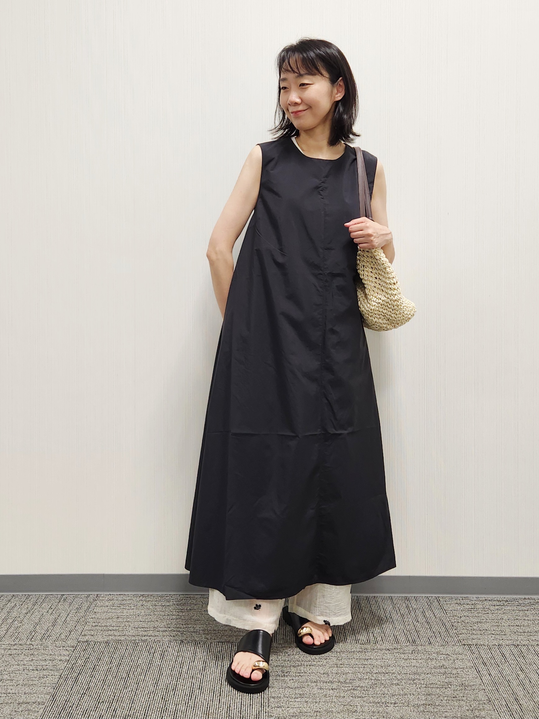 naraさんの「Dessin｜【撥水】Aラインナイロンワンピース」を使ったコーディネート