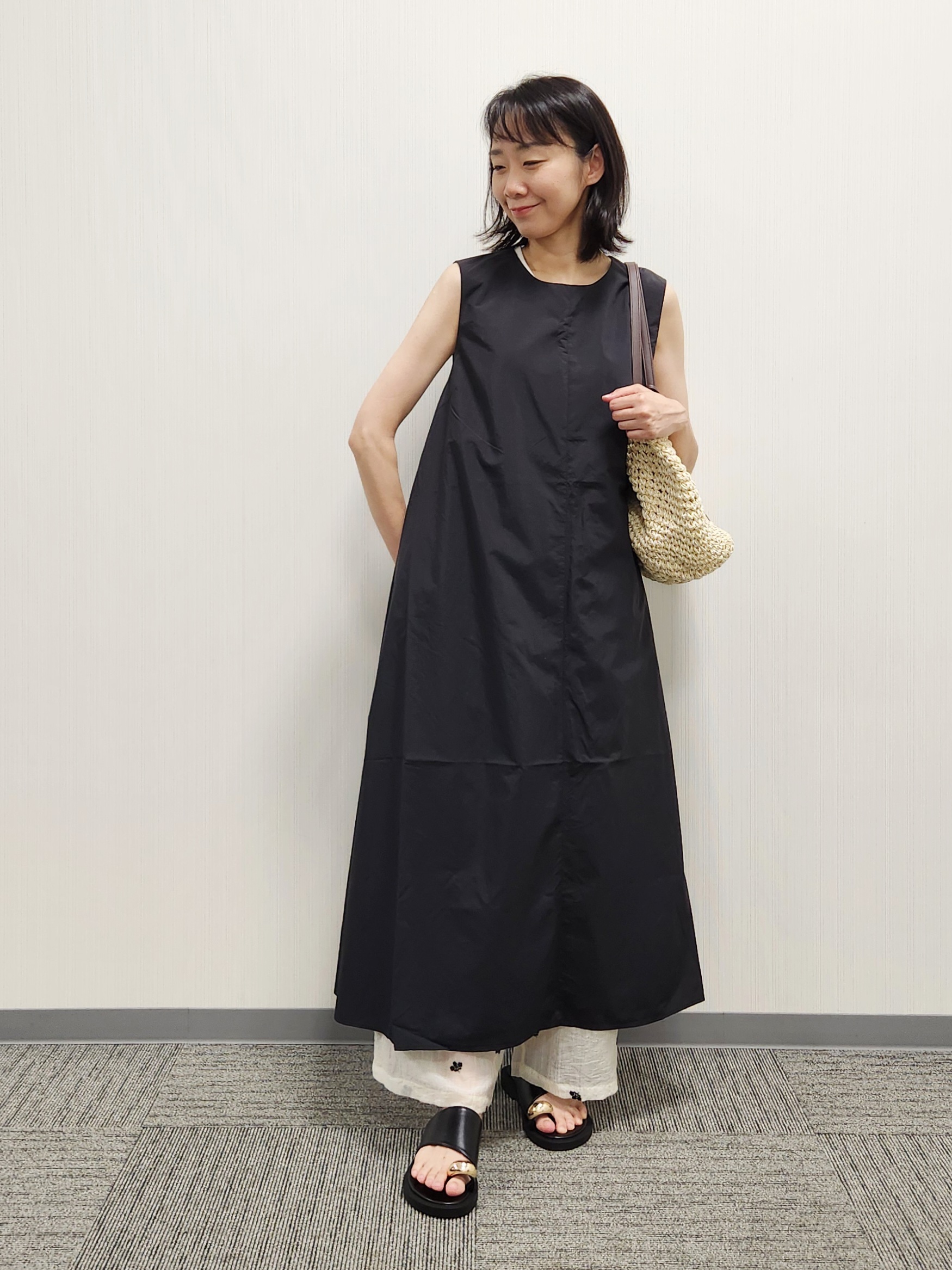 naraさんの「Dessin｜【撥水】Aラインナイロンワンピース」を使ったコーディネート