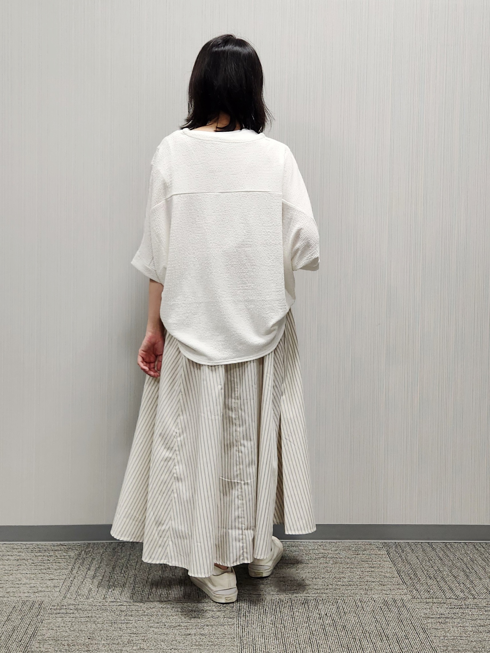 naraさんの「Dessin｜シュリンクジャージ カットソー」を使ったコーディネート