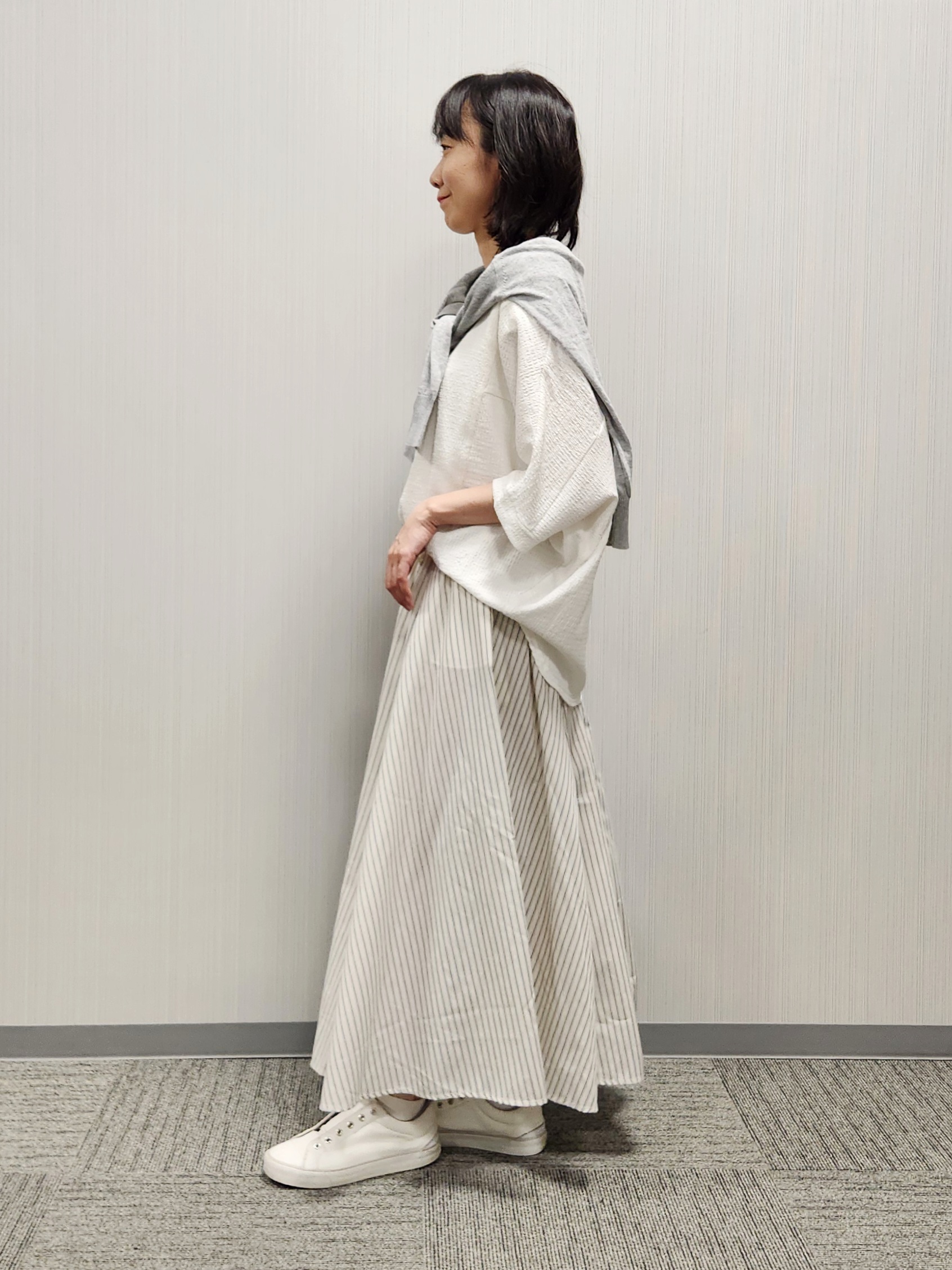 naraさんの「Dessin｜シュリンクジャージ カットソー」を使ったコーディネート