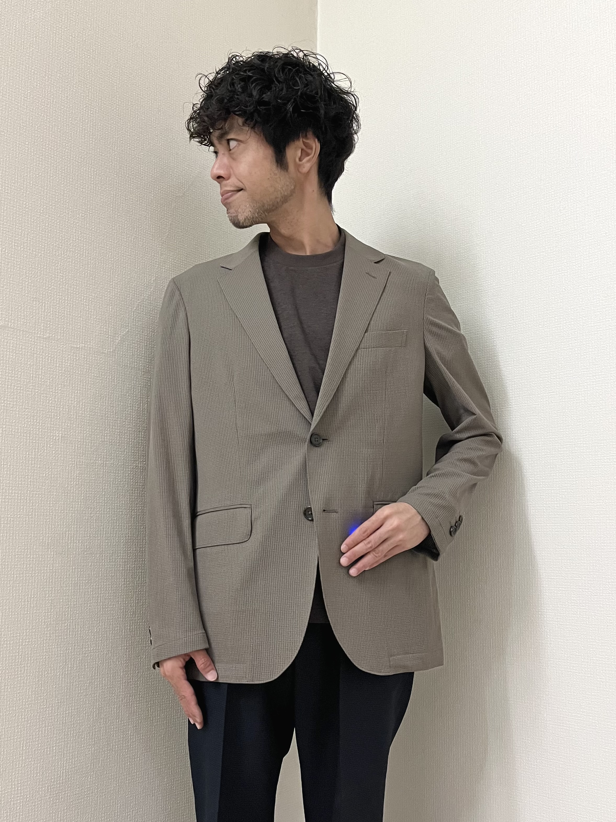URAさんの「TAKEO KIKUCHI｜【Begin5月号掲載/通気性】トリコットサッカー ジャケット」を使ったコーディネート