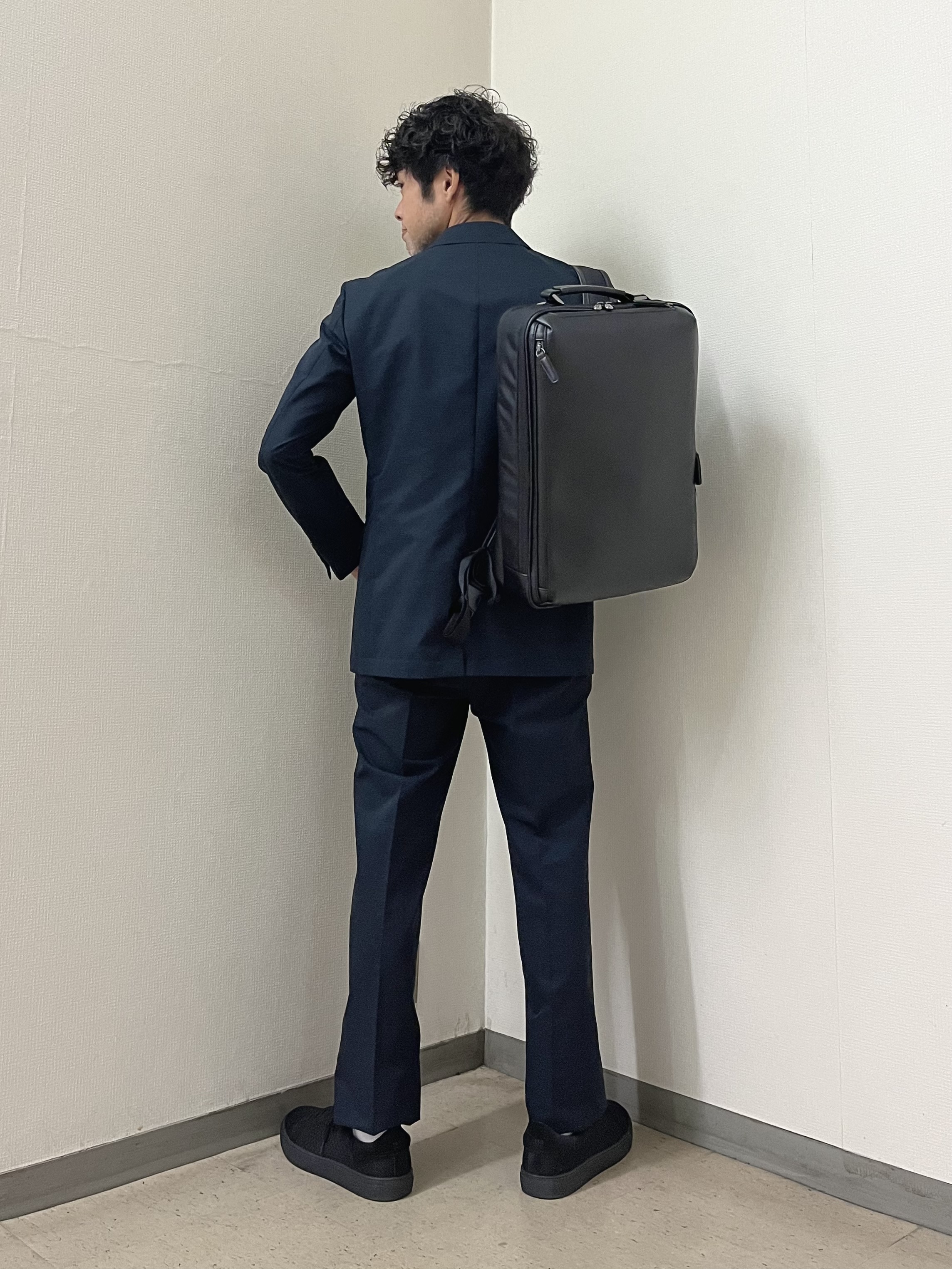 URAさんの「TAKEO KIKUCHI｜【抗菌防臭】COOL DOTS（R）ドビープリント ジャケット」を使ったコーディネート