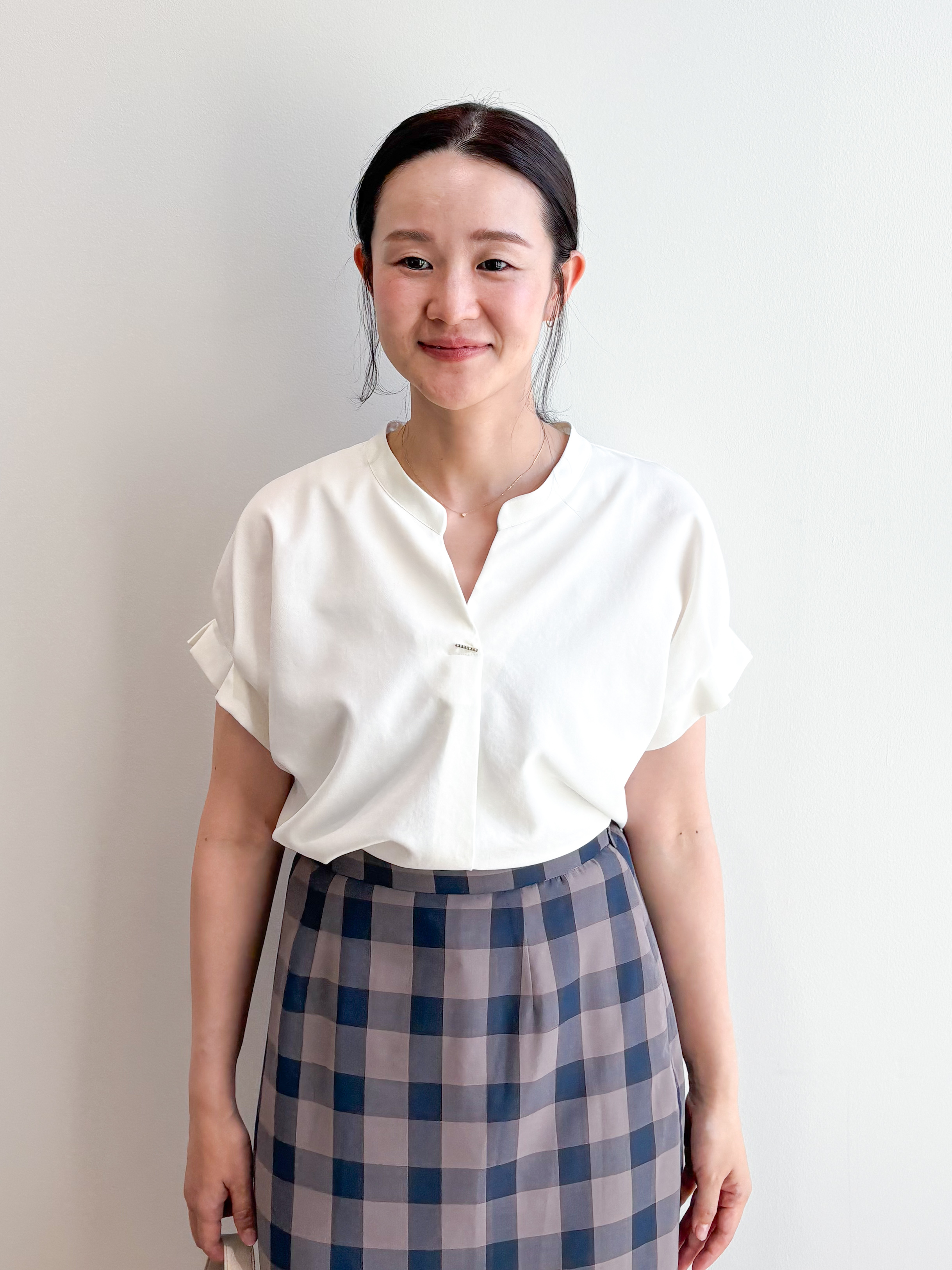 そねなおさんの「index｜【接触冷感／吸水速乾】タックスキッパーブラウス《防シワ／イージーアイロン／洗濯機OK／9col》」を使ったコーディネート