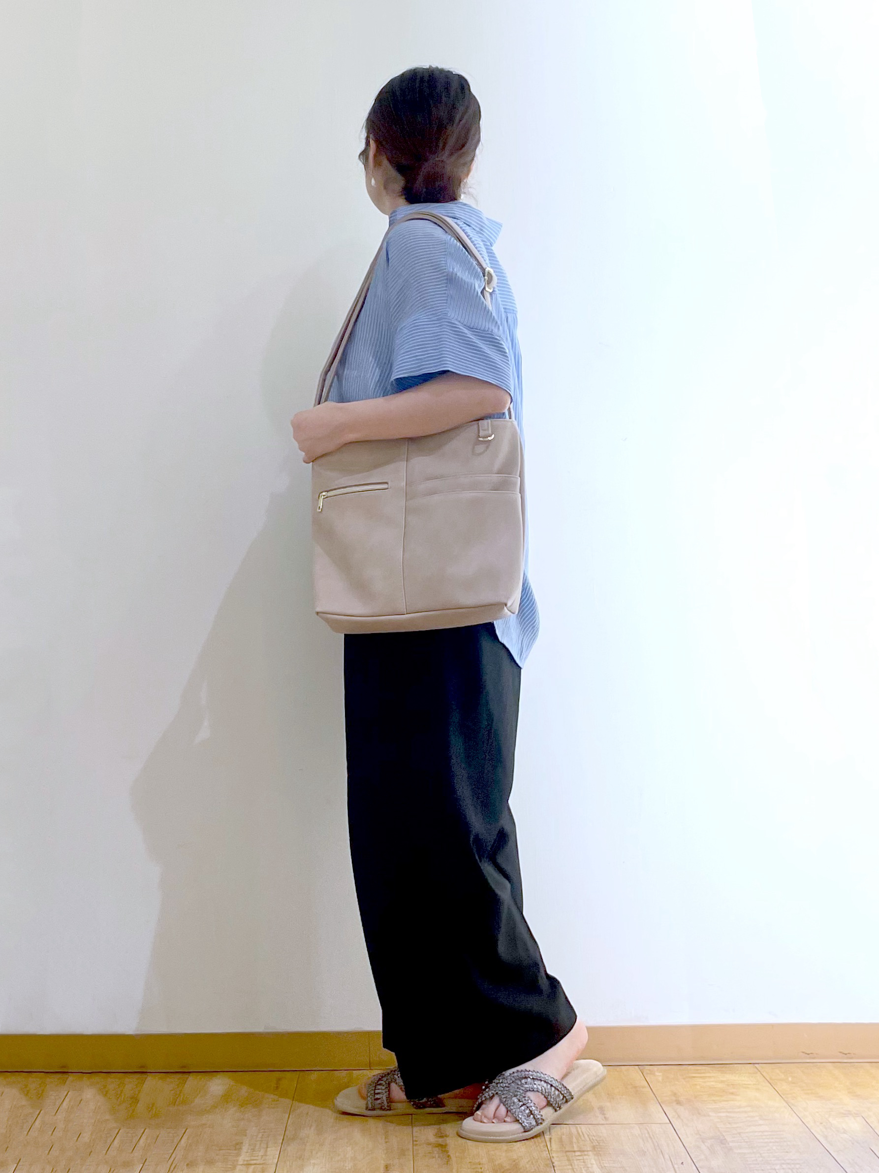かのさんの「SHOO･LA･RUE｜【2点セット/S-LL/洗濯機可】時短でコーデ決まる スラブスキッパーシャツ＋タンクトップ」を使ったコーディネート