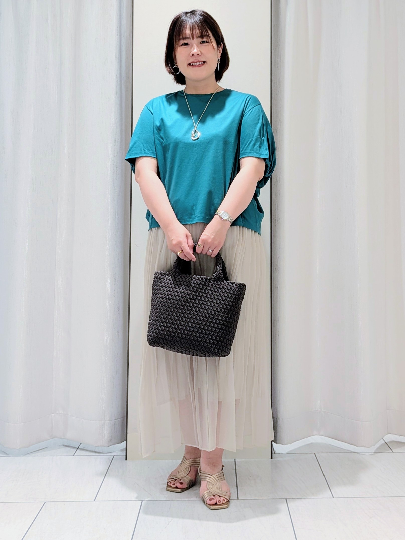 Onumaさんの「UNTITLED｜【ウエストゴム/洗える】エアリーシアープリーツスカート」を使ったコーディネート