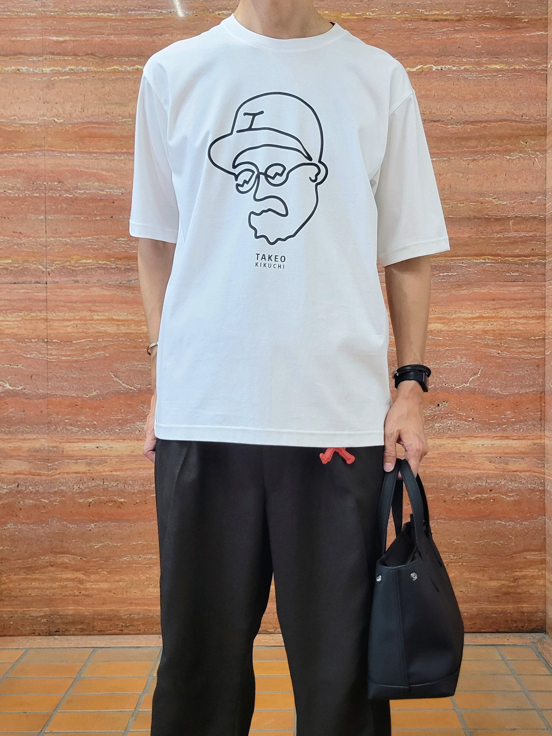 piroyaさんの「TAKEO KIKUCHI｜【BOWLER HAT LABEL】アイスクリアコットン ワンストローク 半袖Tシャツ」を使ったコーディネート